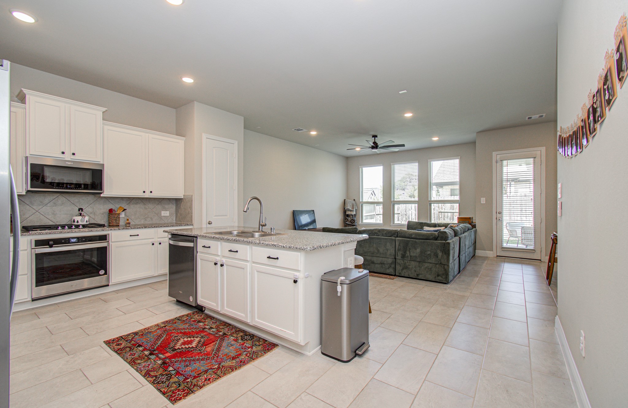10442 Eastern Bluestar Drive Property Photo 15