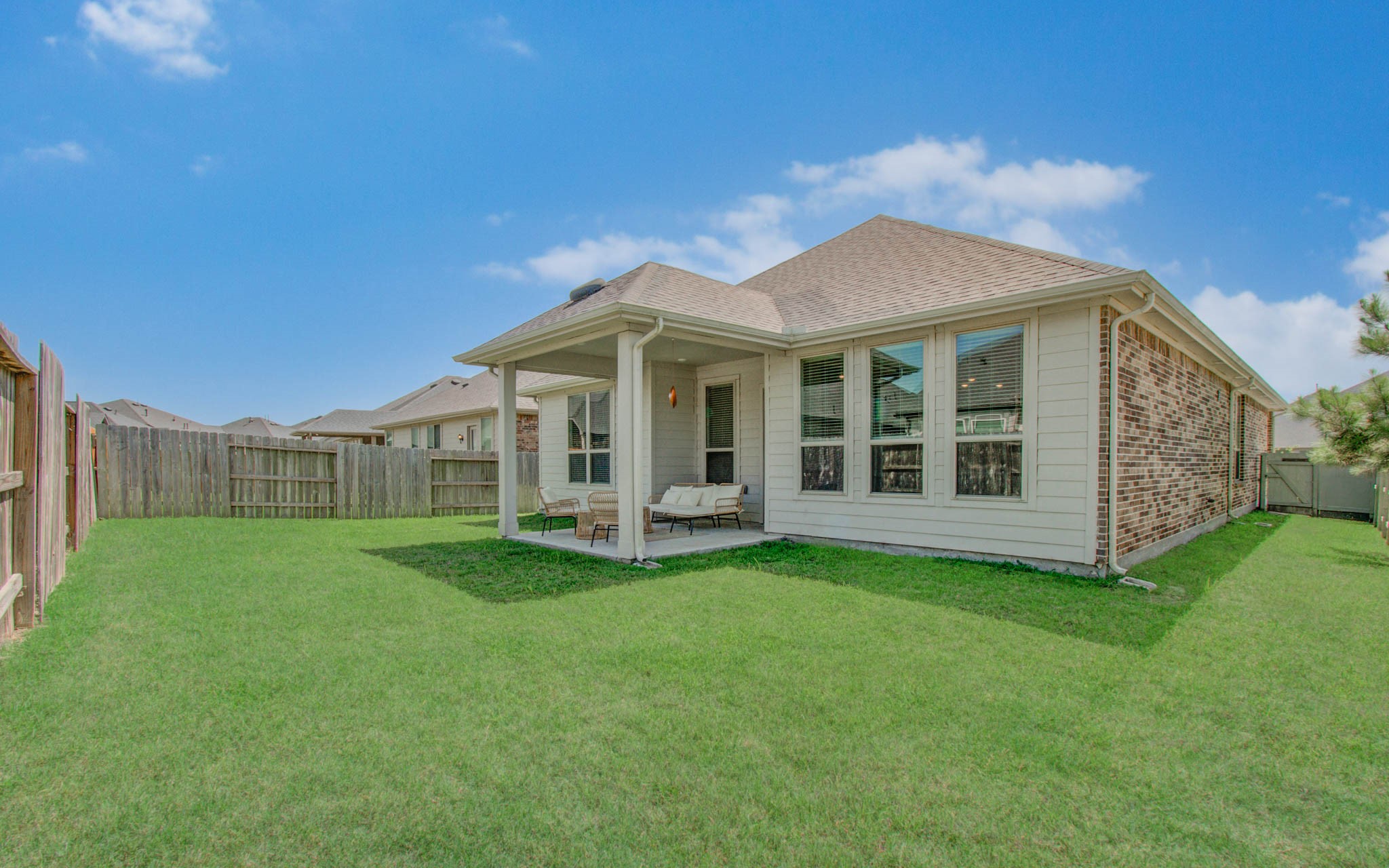 10442 Eastern Bluestar Drive Property Photo 46