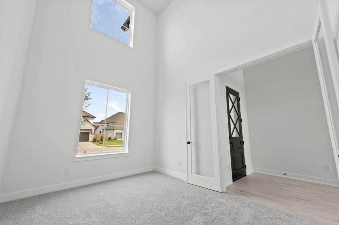 10615 Lighthouse Peak Trace Property Photo 8