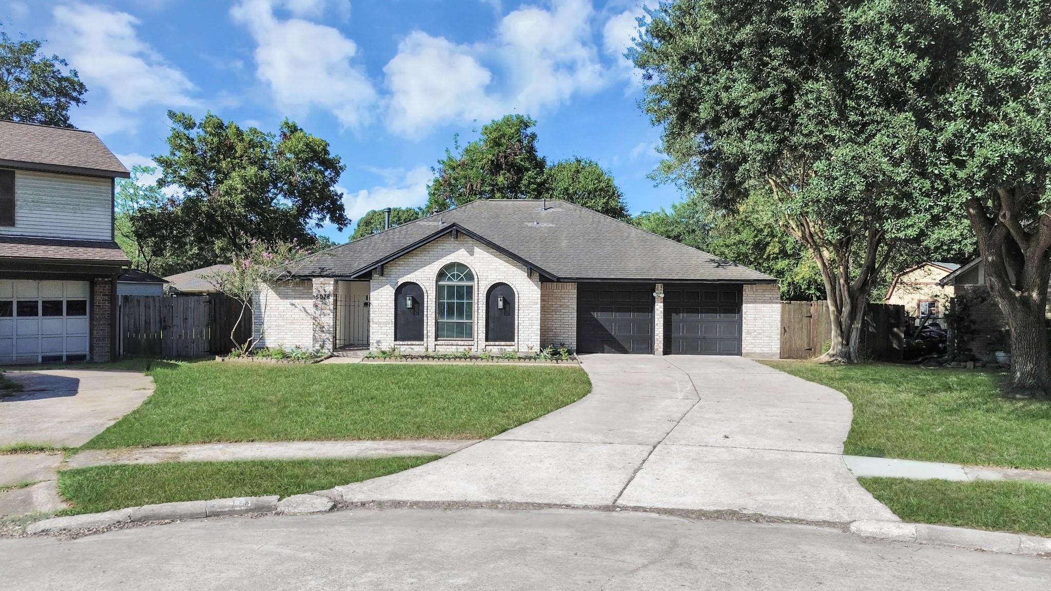 5018 Groveton Lane, Pearland Tx 77584 Property Photo 1