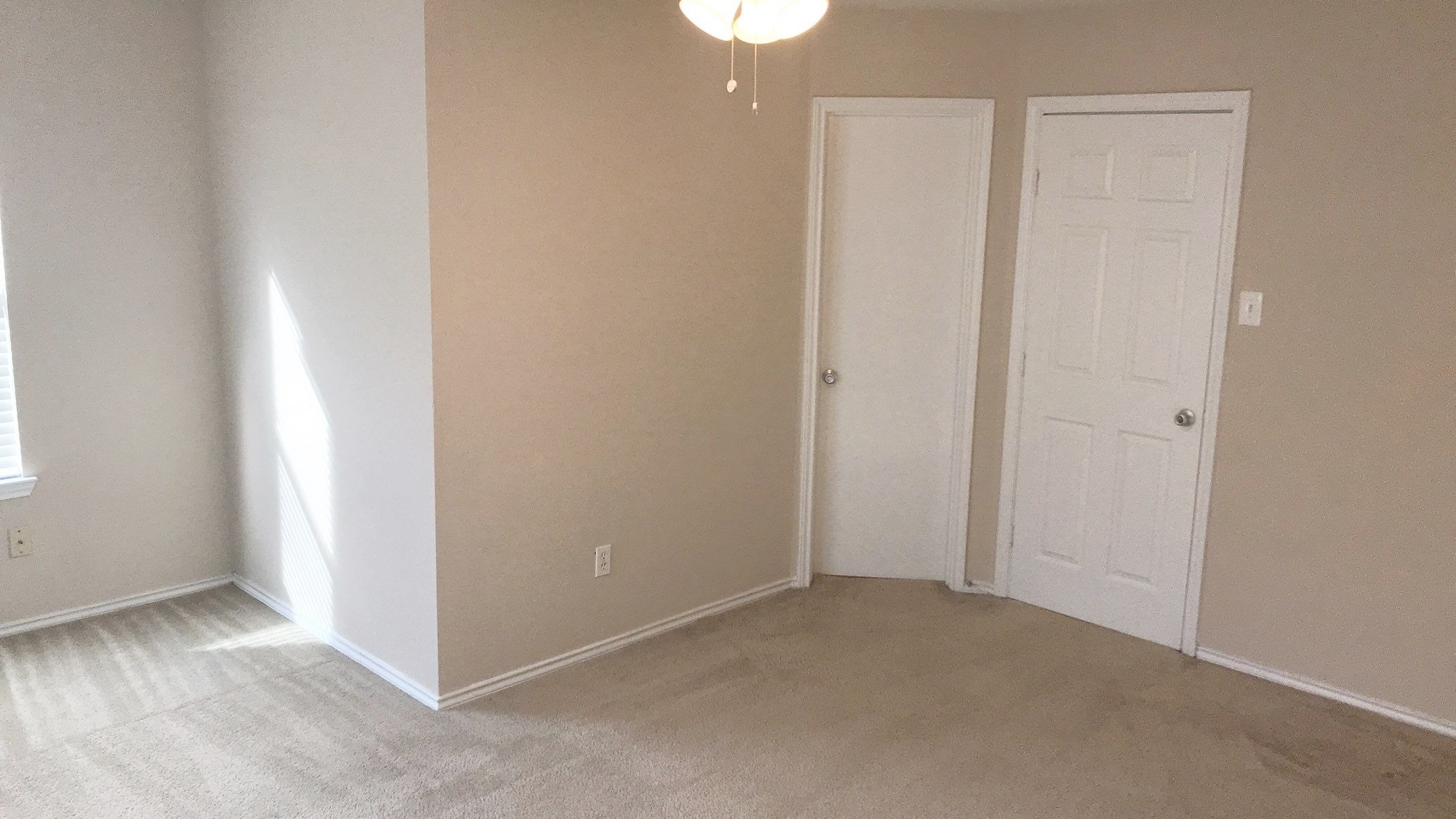 18114 Valebluff Lane Property Photo 8