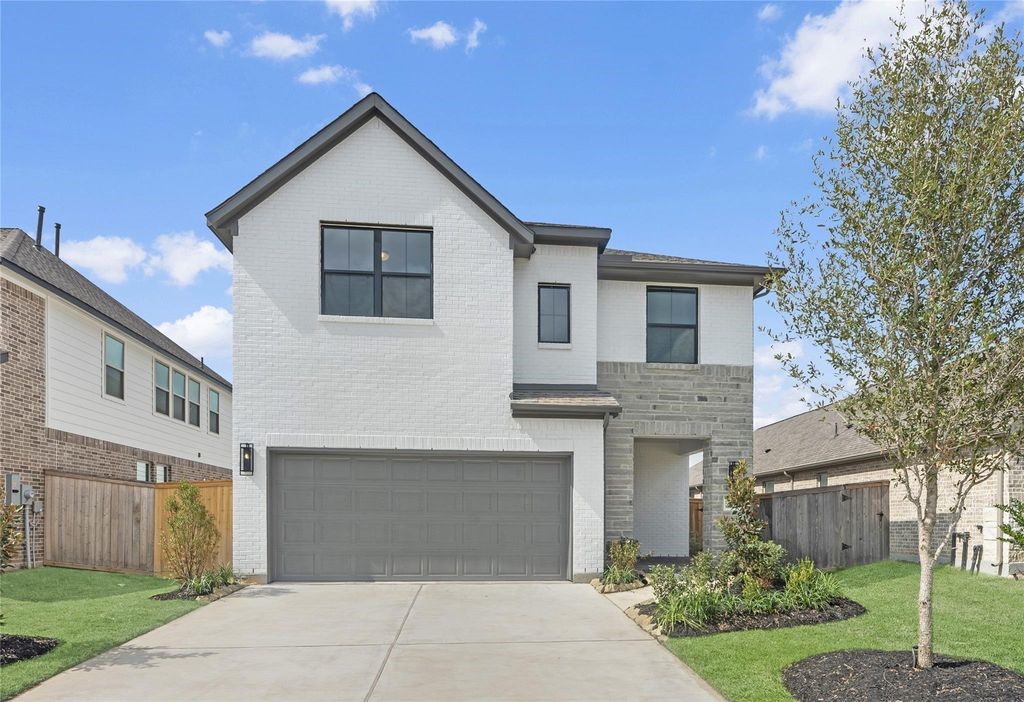 10427 Shining Dawn Way Property Photo 1