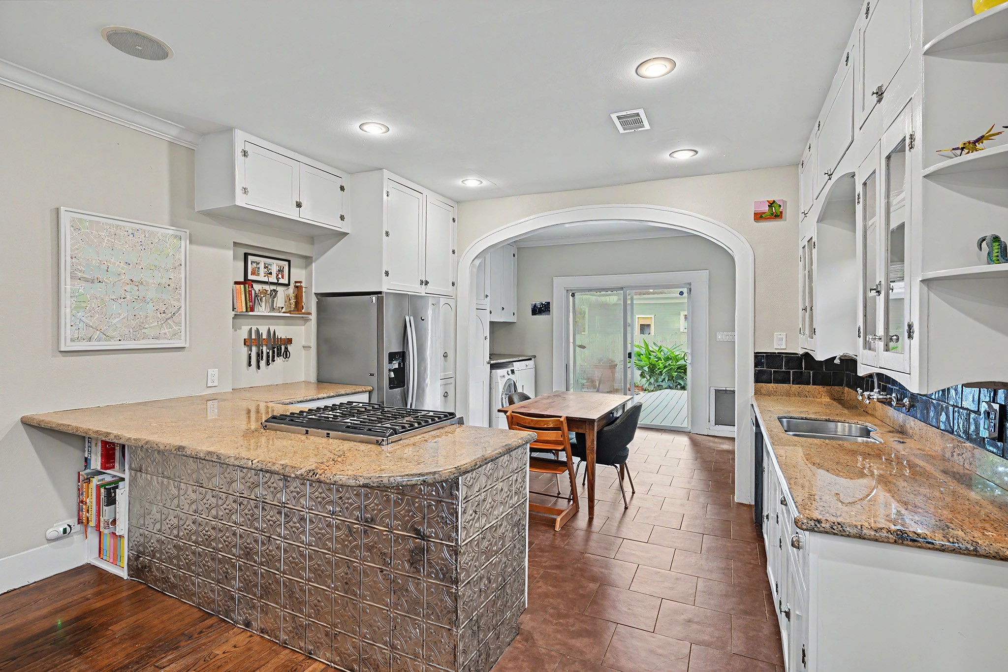1309 Willard Street Property Photo 10