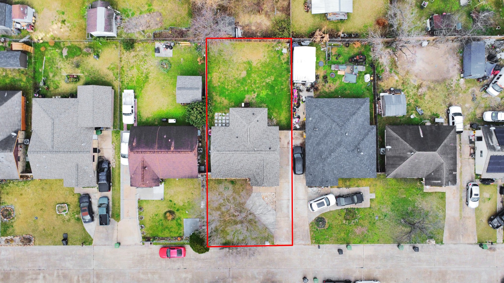 834 Ellington Street Property Photo 2