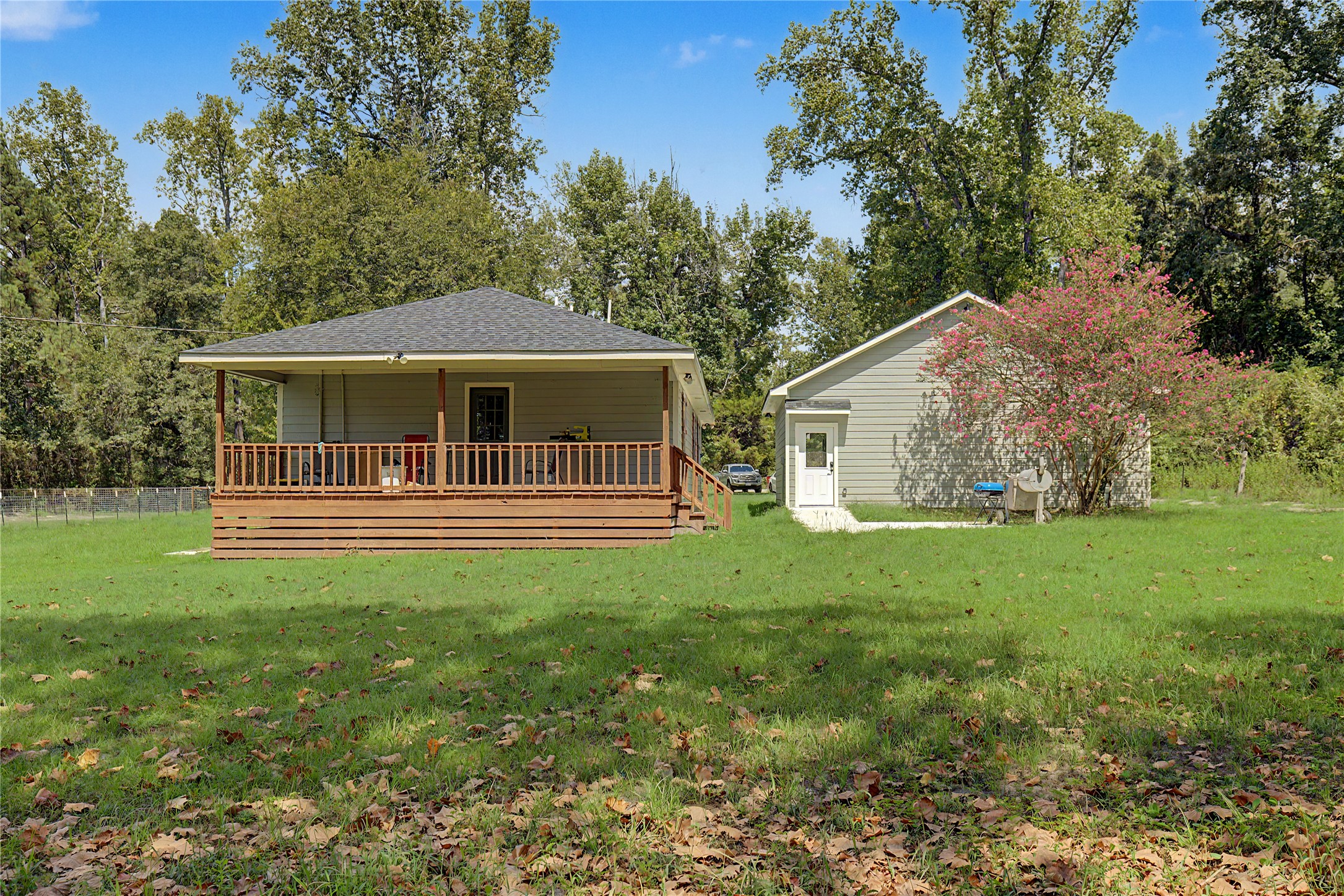 301 Pineland Drive Property Photo 25
