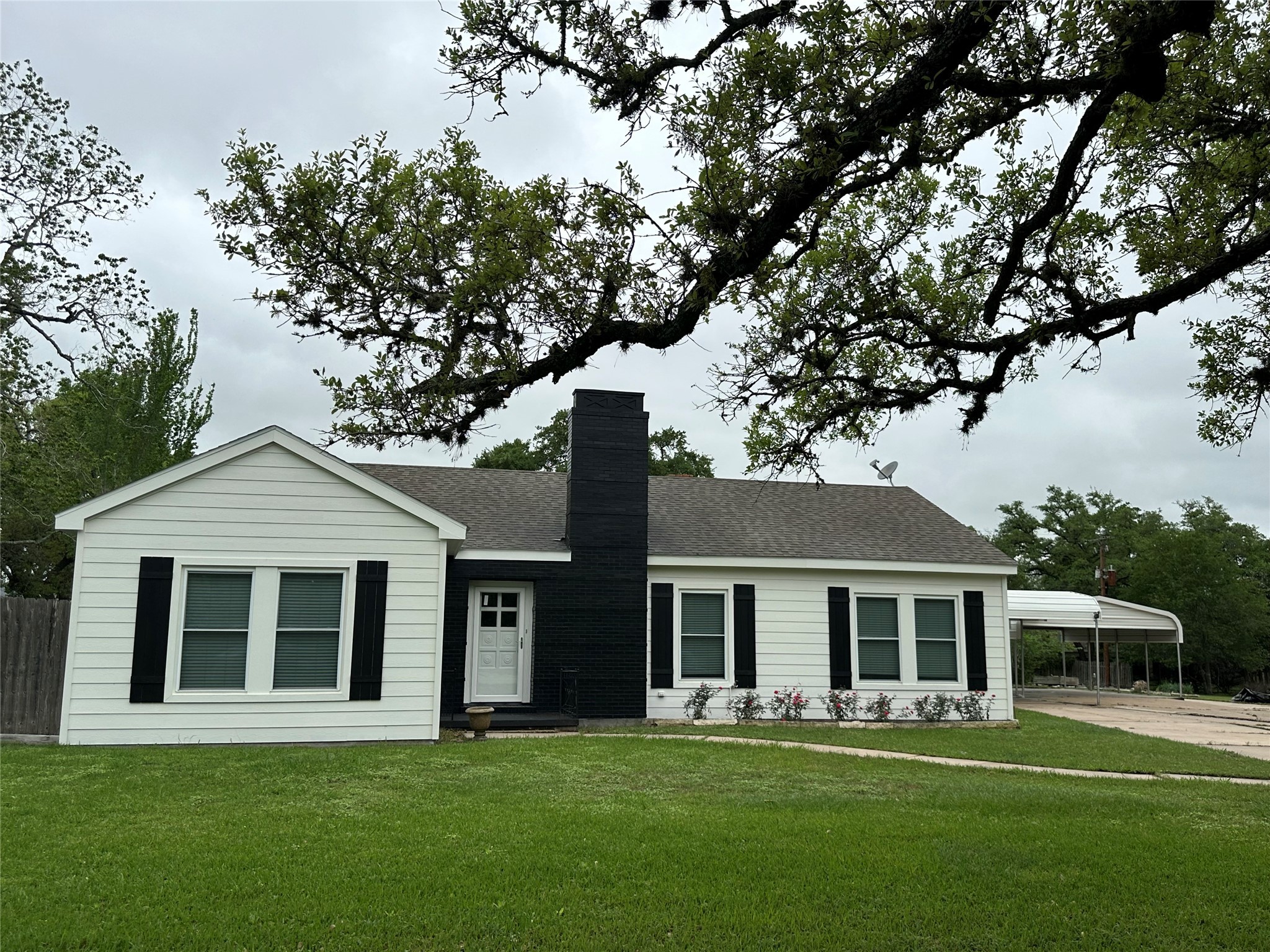 603 S Mccarty Avenue Property Photo