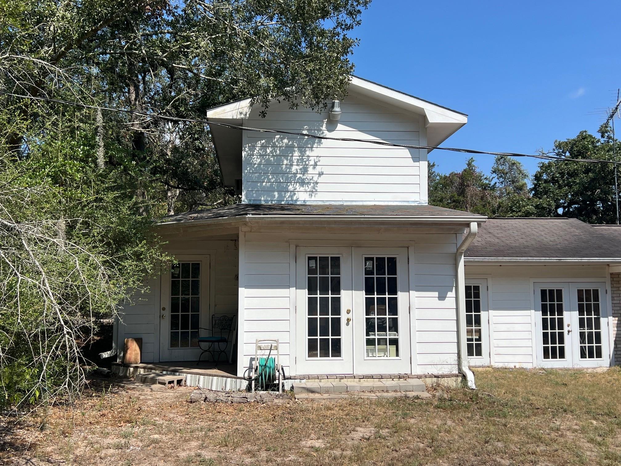 499 Hickory Creek Road, Bellville Tx 77418 Property Photo 3