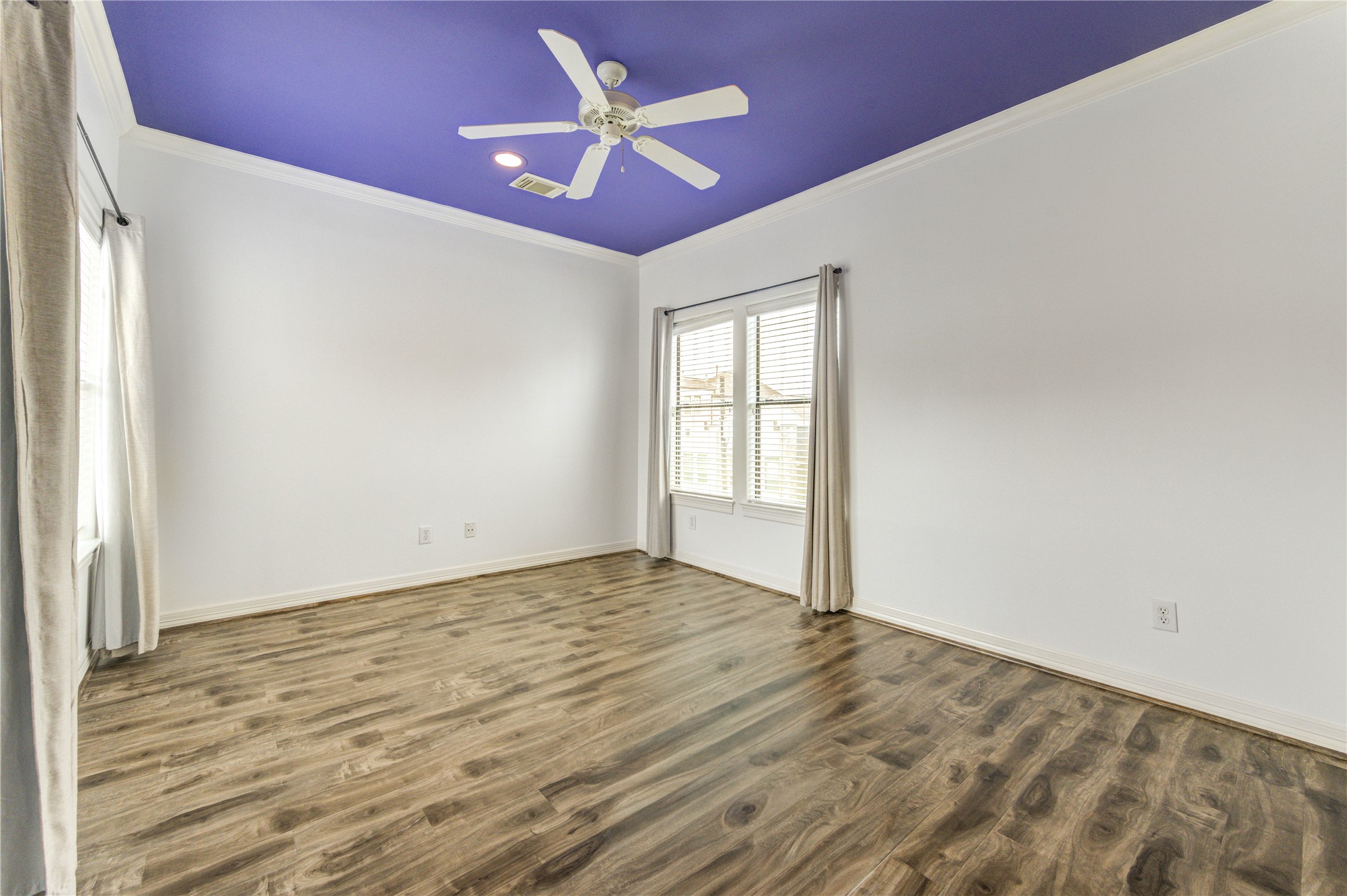 1433 Utah Street Property Photo 18