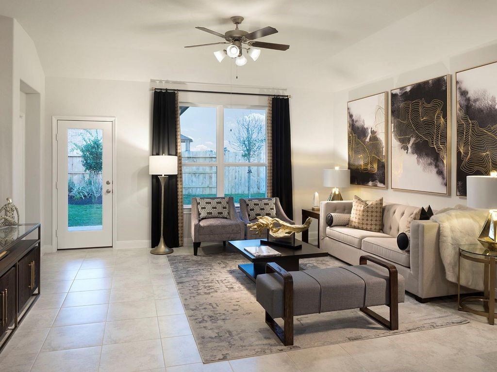 14032 Granger Pointe Lane Property Photo 9