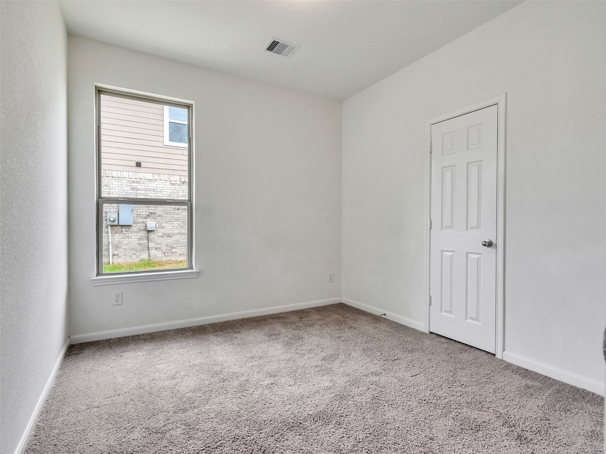 6011 Whitewing Road Property Photo 18
