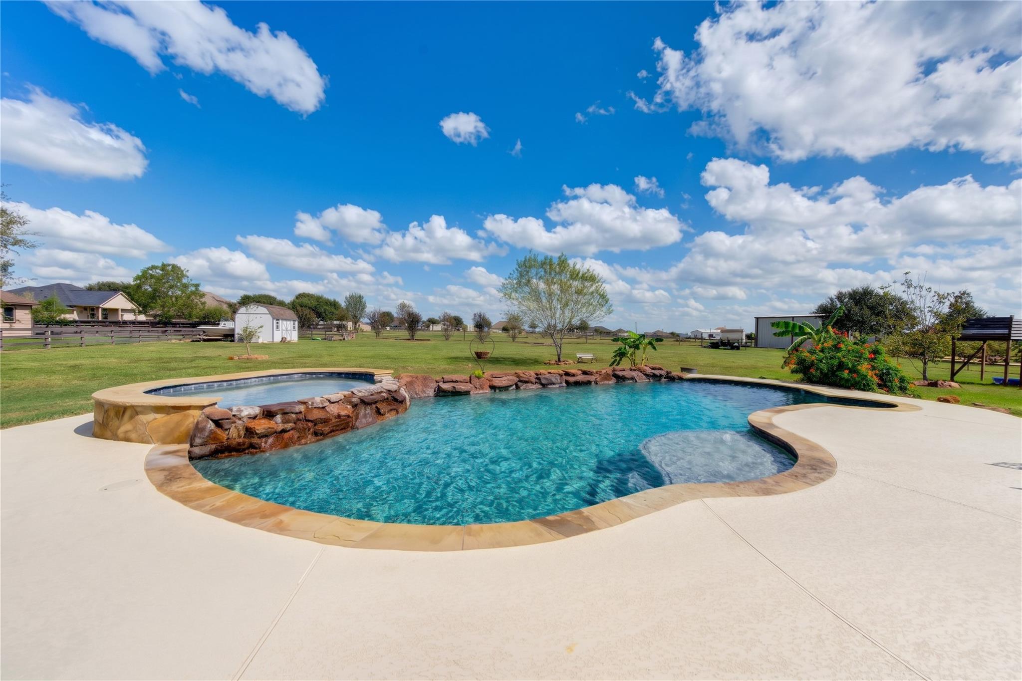 5236 Hillboldt Road, Sealy Tx 77474 Property Photo 1