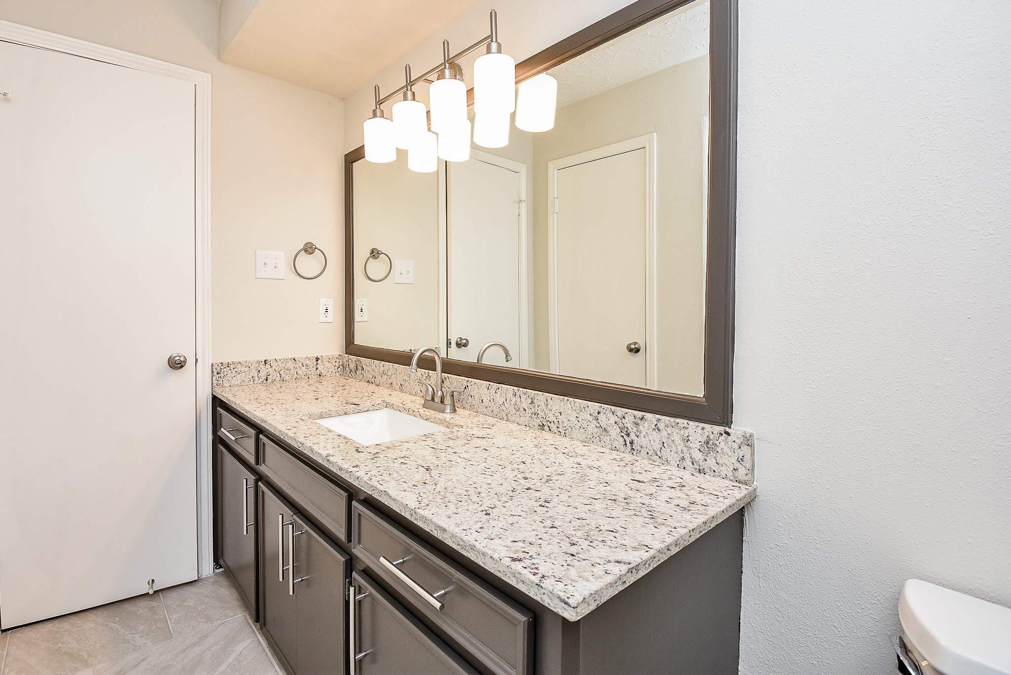 8134 Ivan Reid Drive Property Photo 28