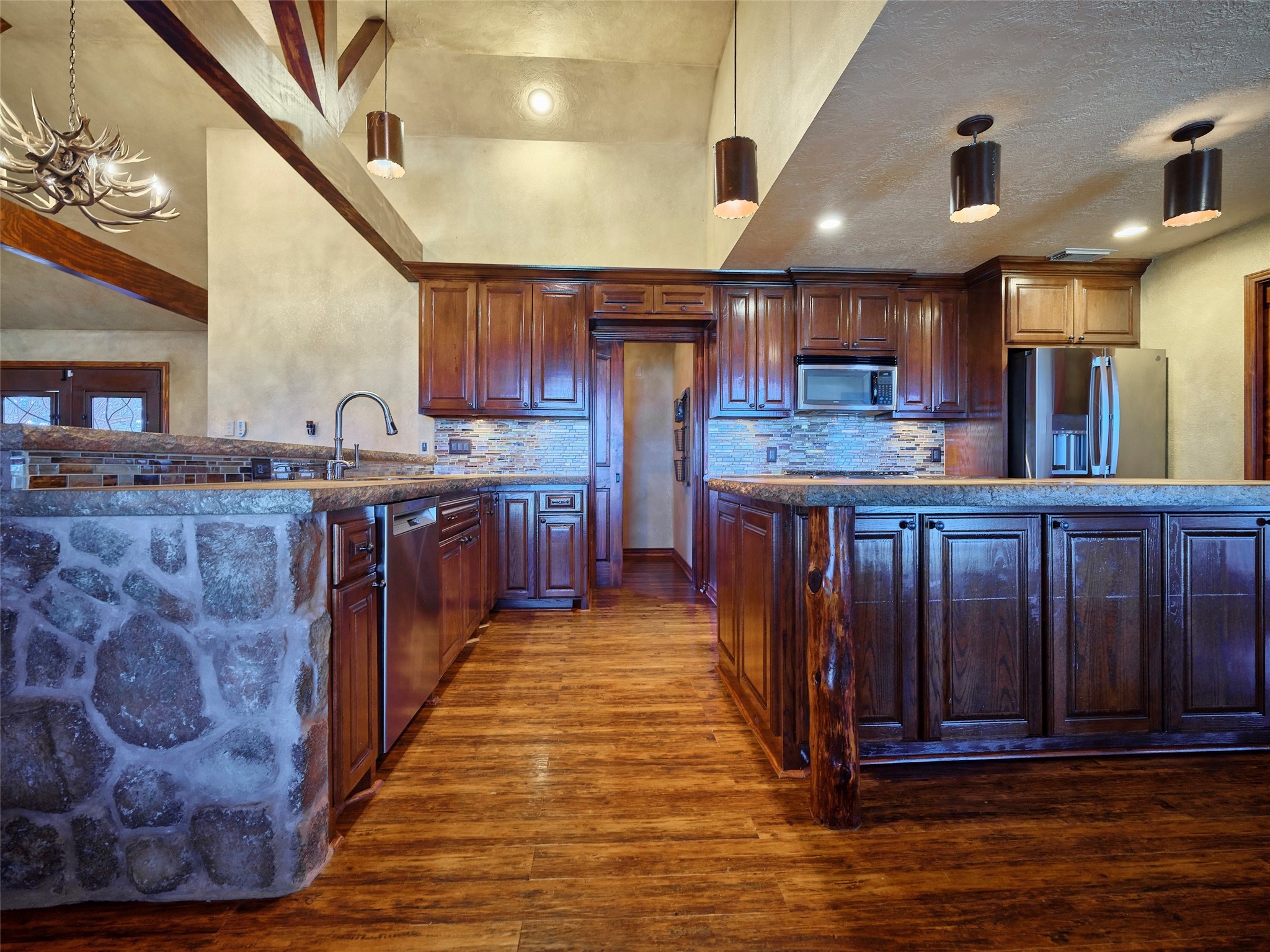 5140 Baker Road Property Photo 14