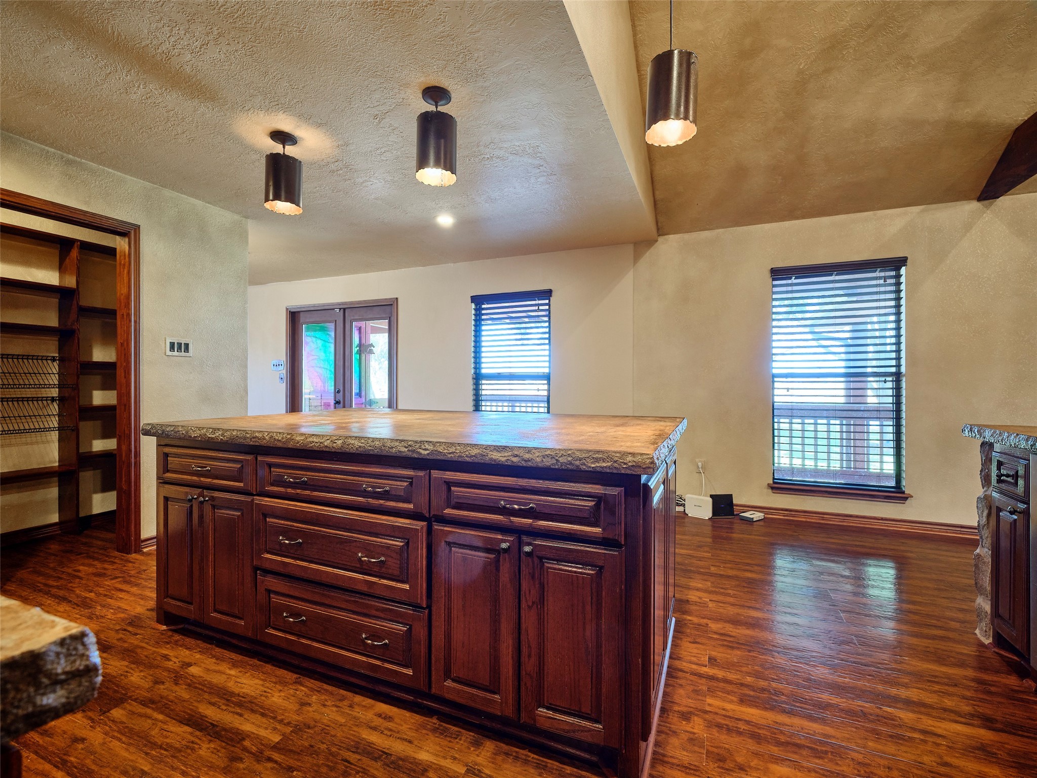 5140 Baker Road Property Photo 17