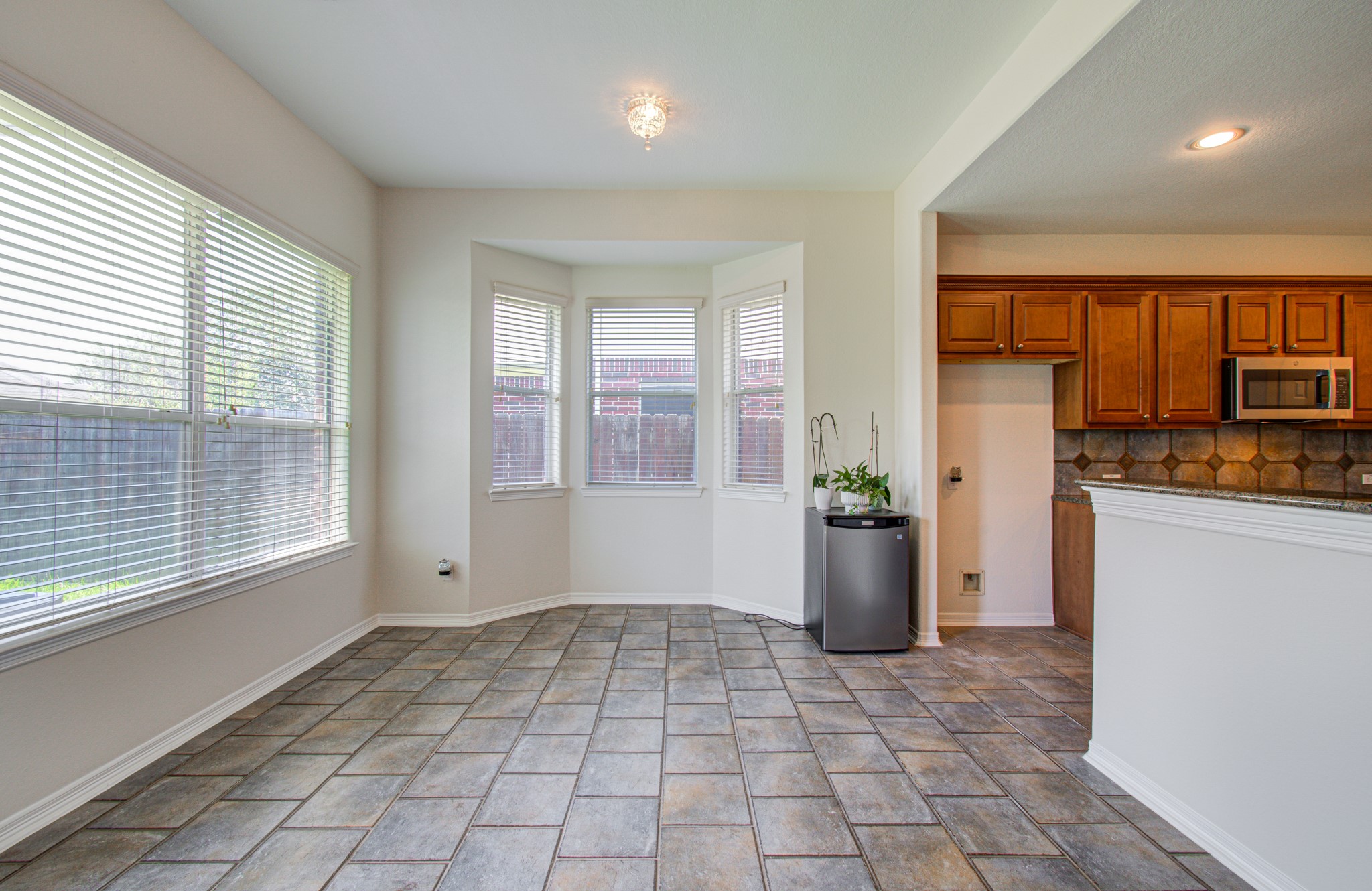 13919 Charterhouse Way Property Photo 18