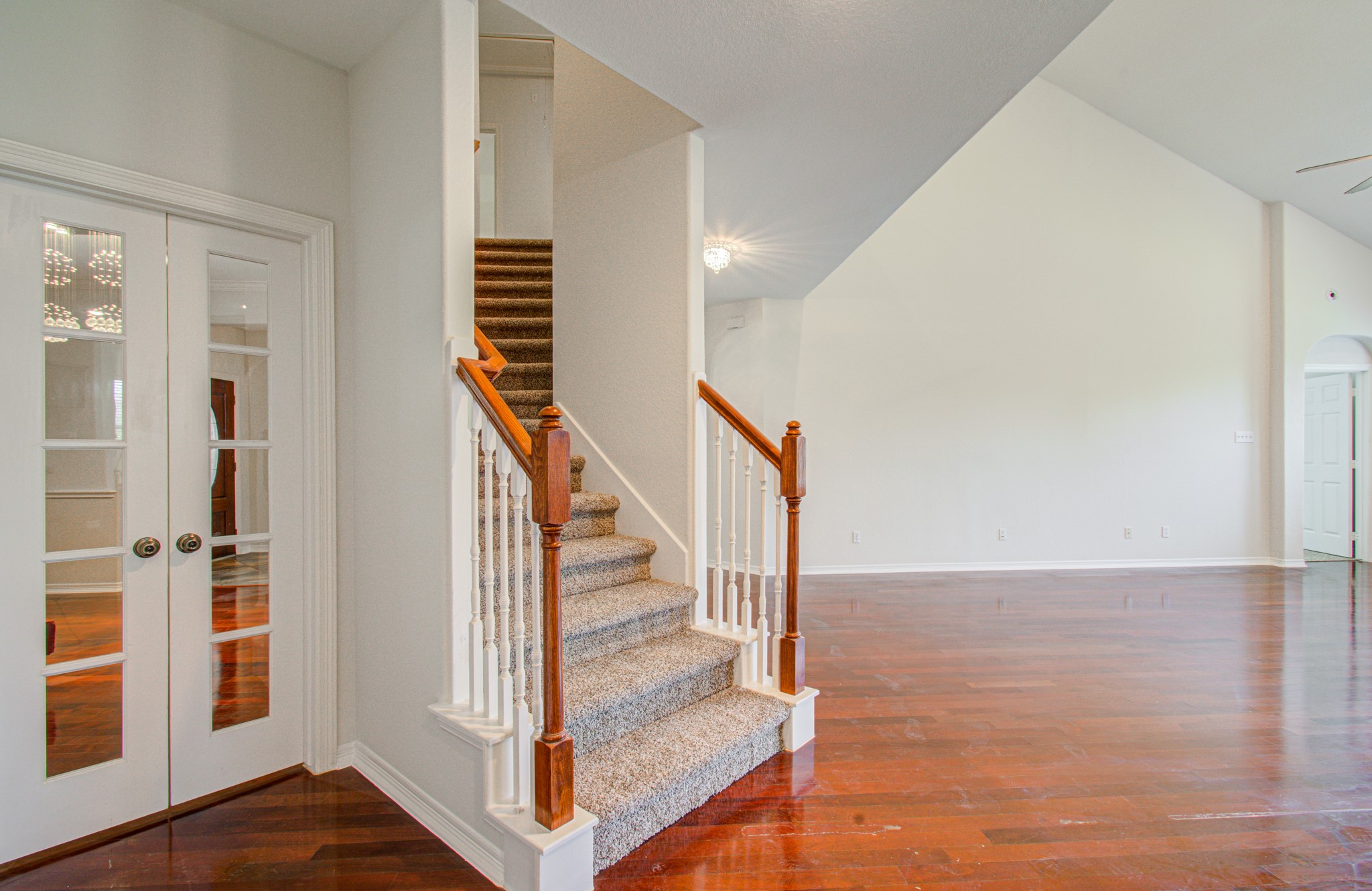 13919 Charterhouse Way Property Photo 25