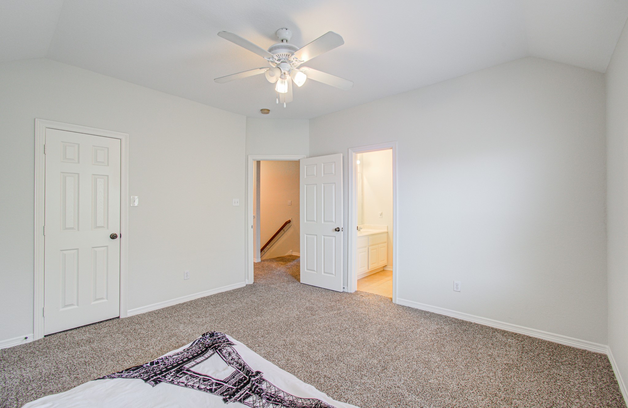 13919 Charterhouse Way Property Photo 34
