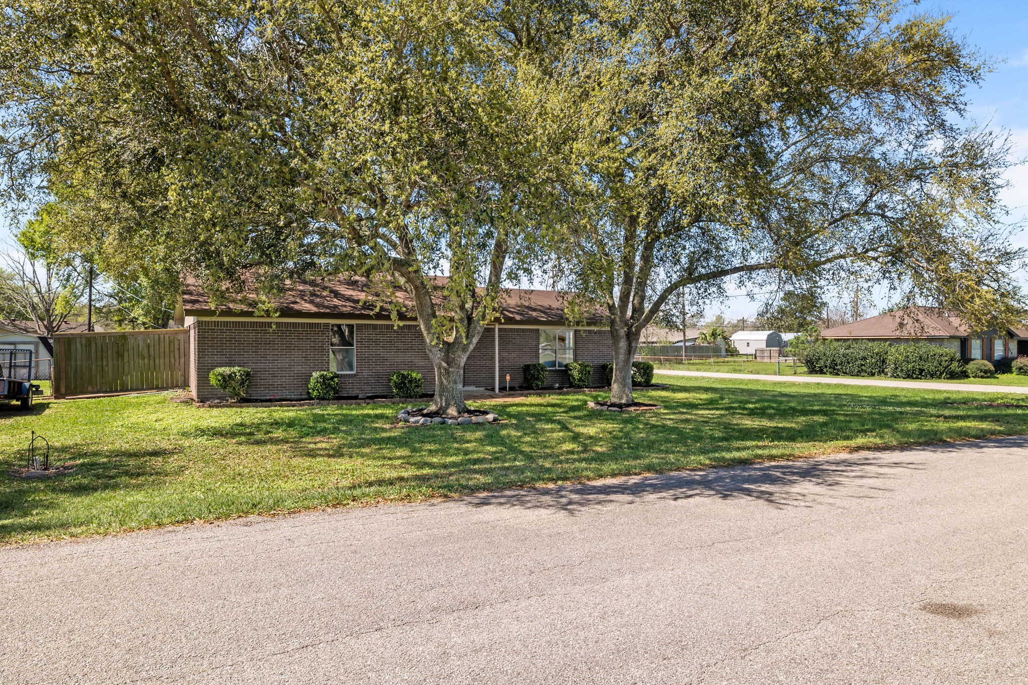 1706 Avenue A Property Photo 3