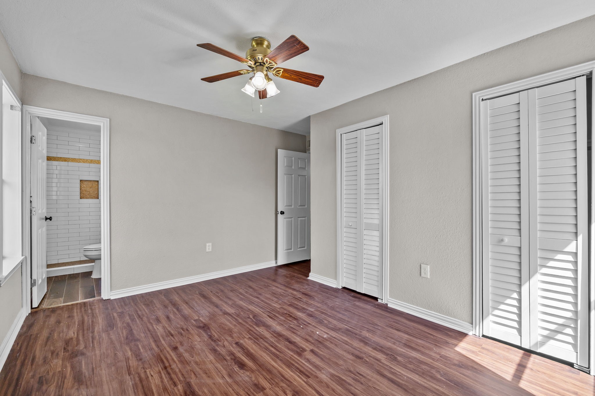 1706 Avenue A Property Photo 16