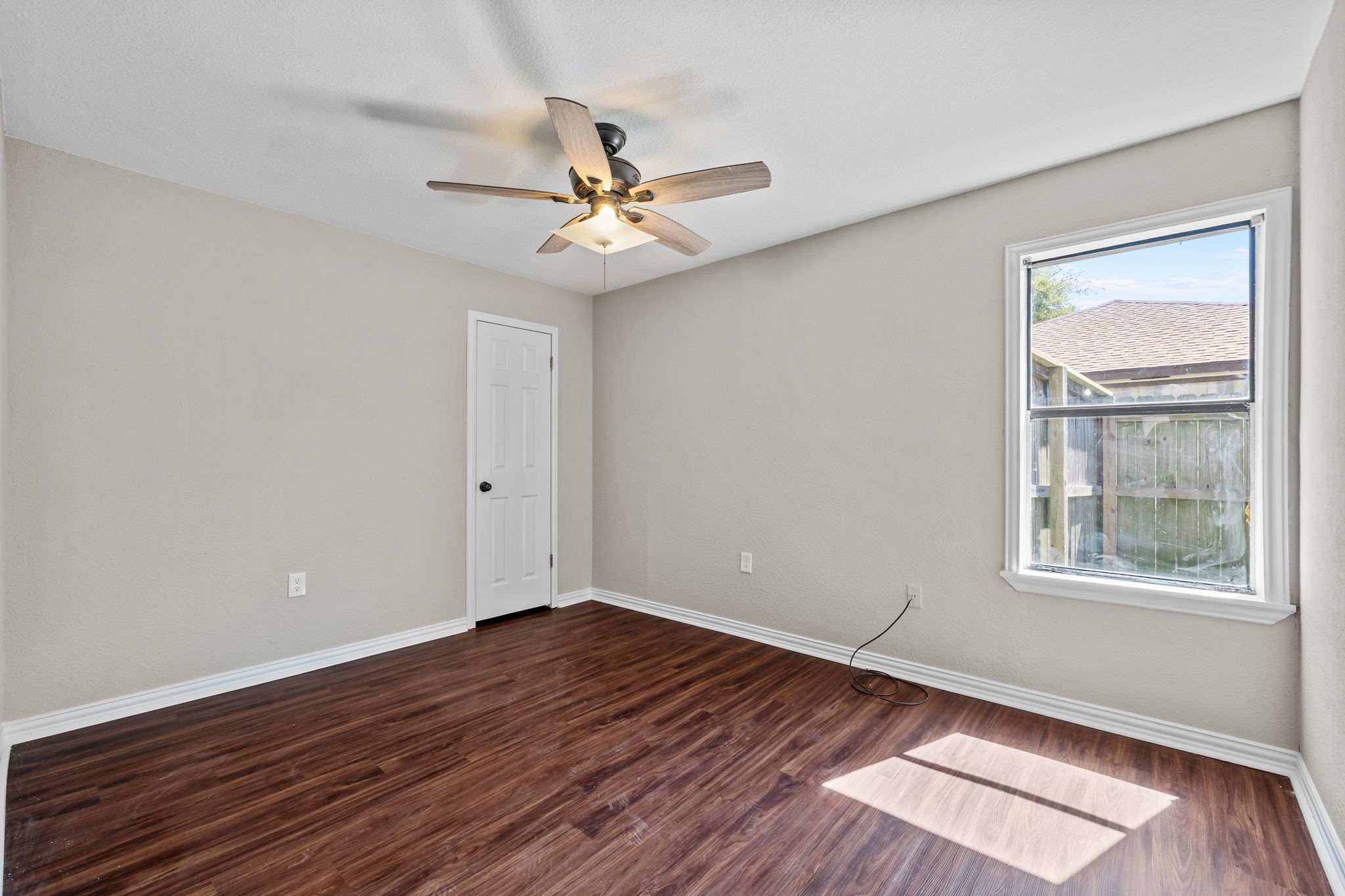 1706 Avenue A Property Photo 18