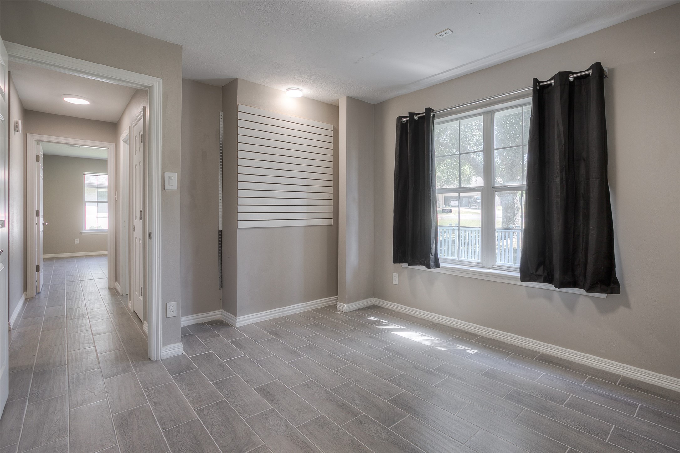 319 Brook Hollow Drive Property Photo 22