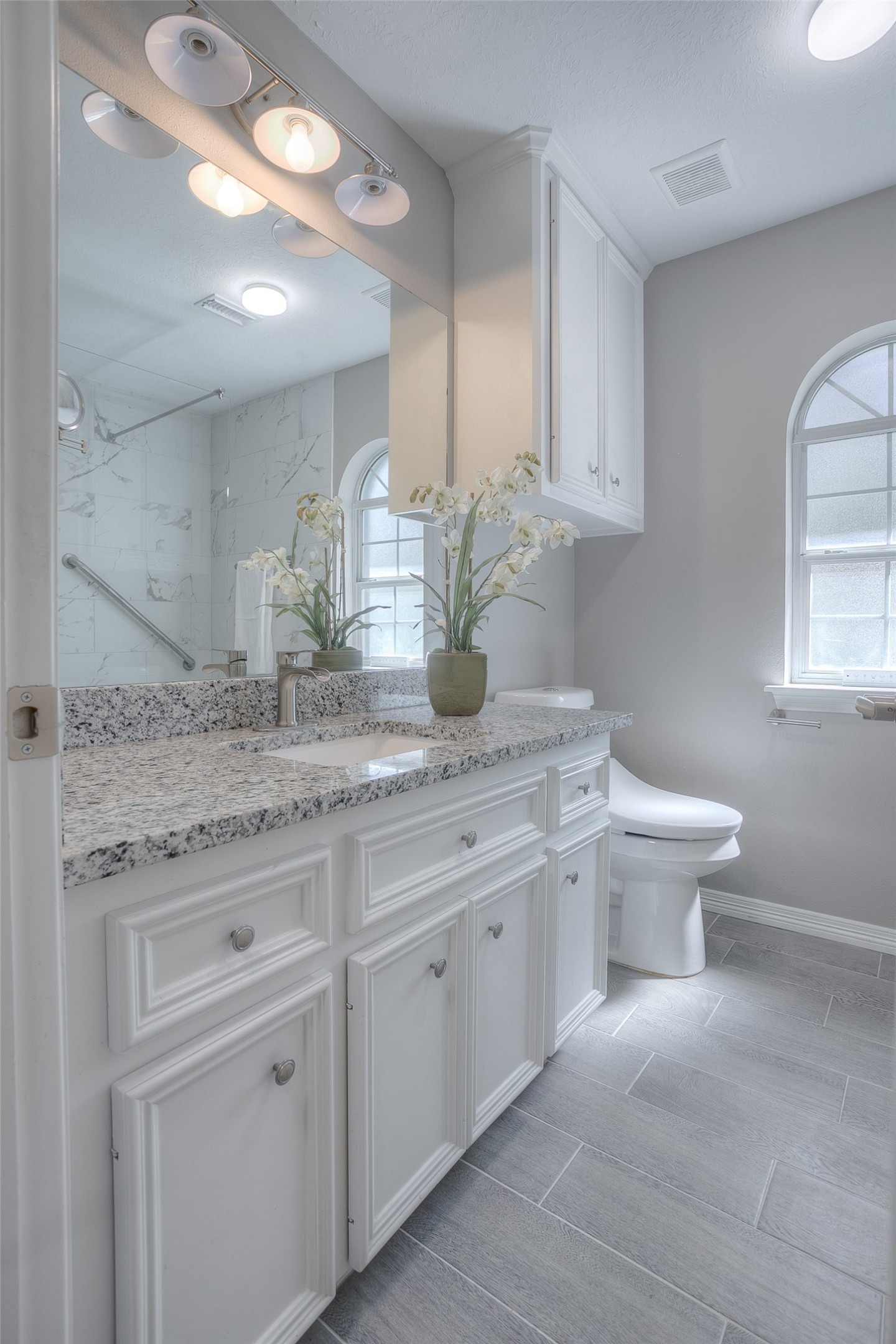 319 Brook Hollow Drive Property Photo 25