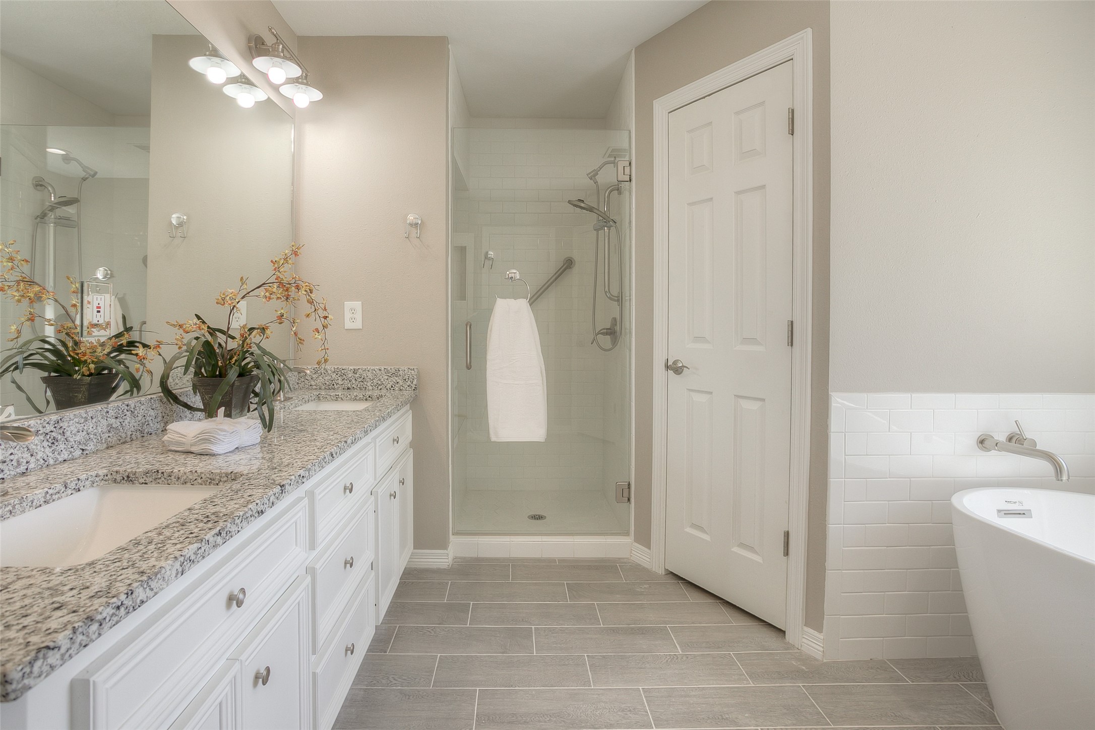 319 Brook Hollow Drive Property Photo 40