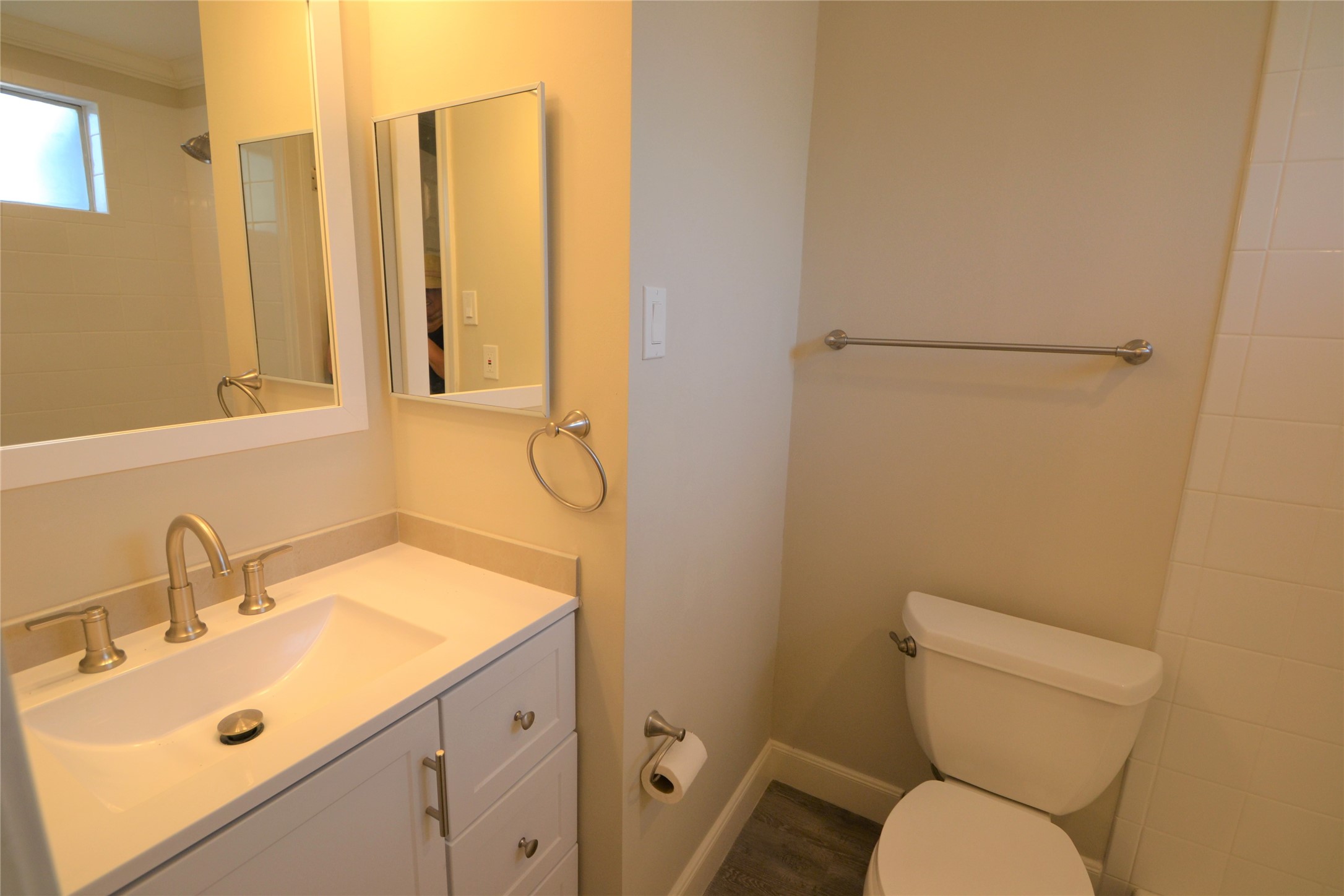 2414 Morse Street 6 Property Photo 22