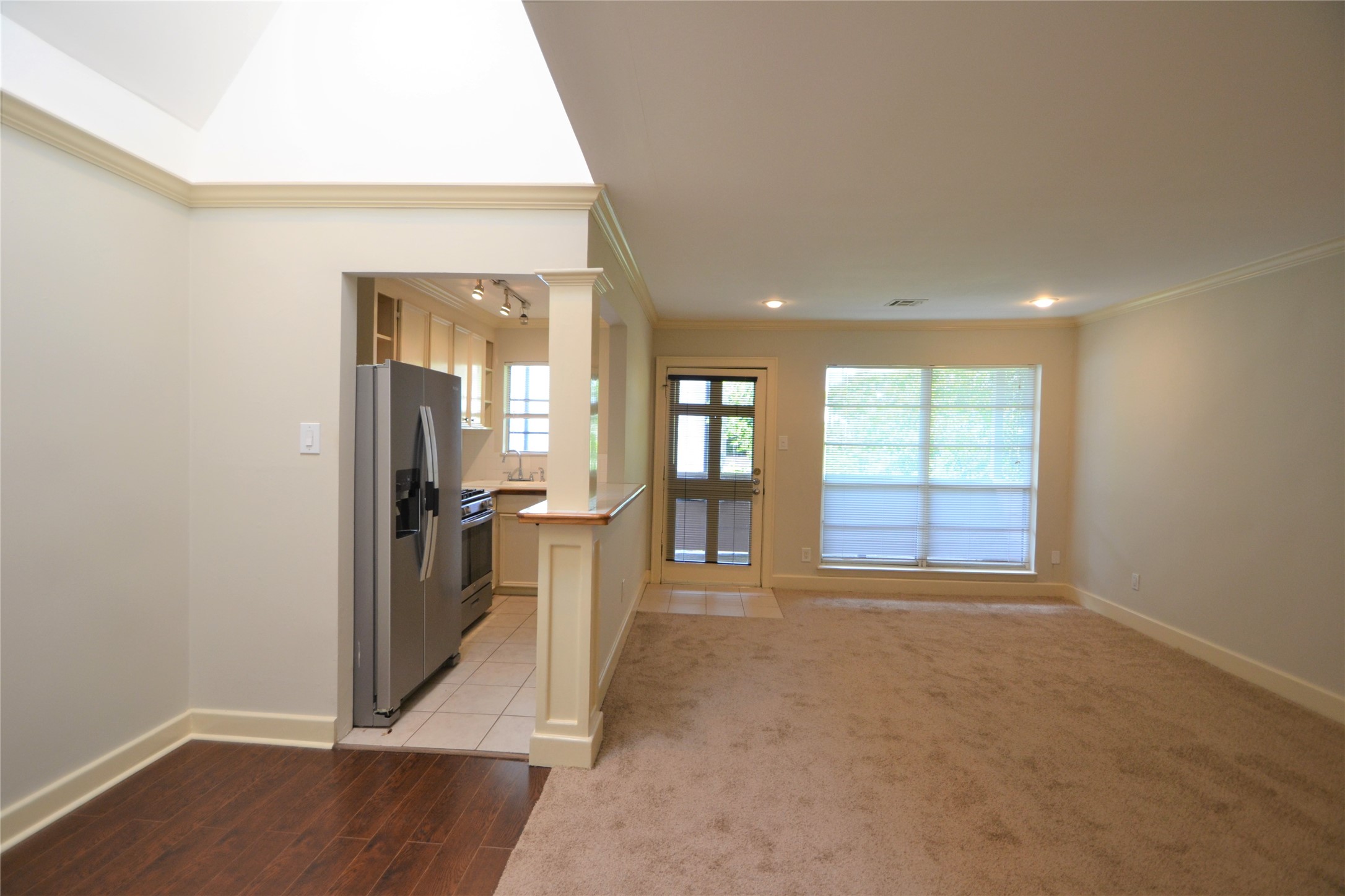 2414 Morse Street 6 Property Photo 26