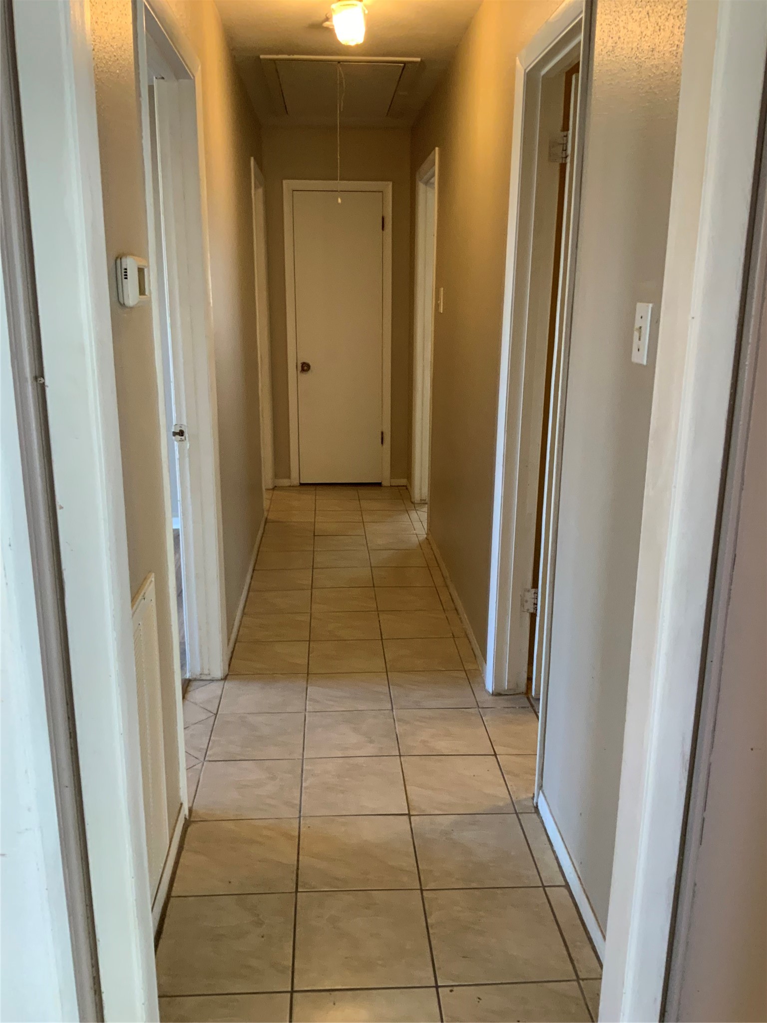 301 Travis Street Property Photo 22