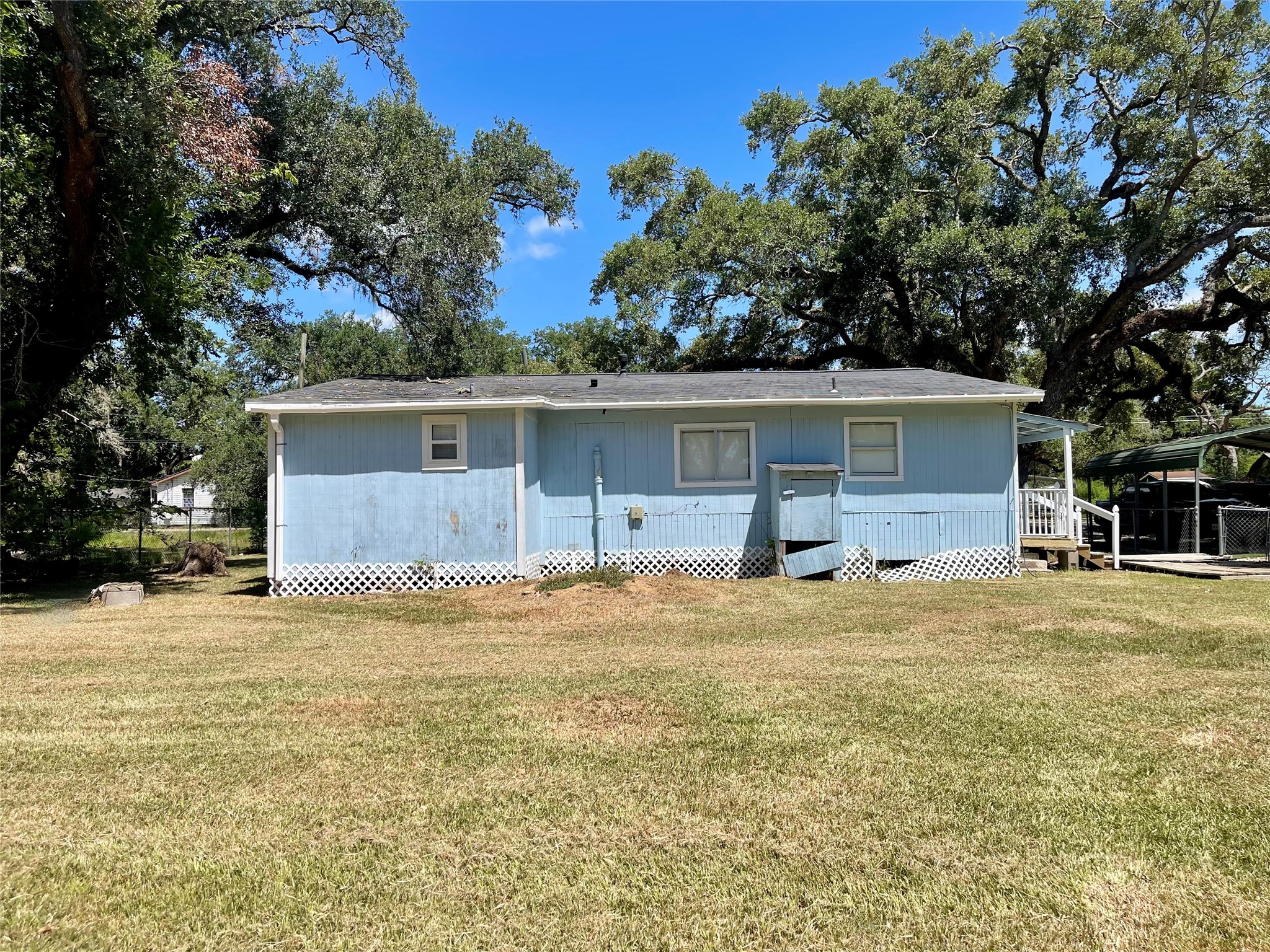 6227 S F Austin Property Photo 27