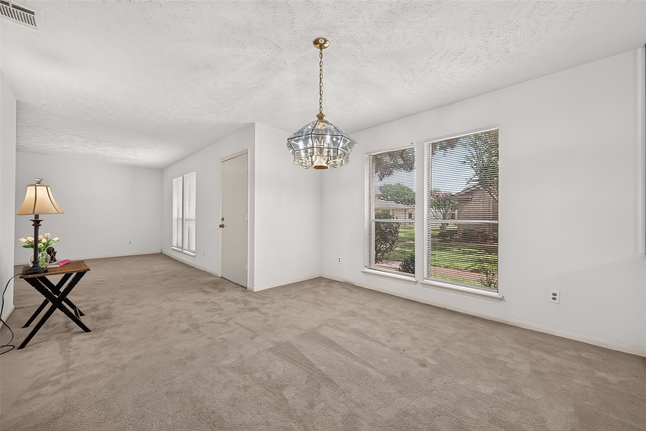 48 T Huxley Lane Property Photo 7