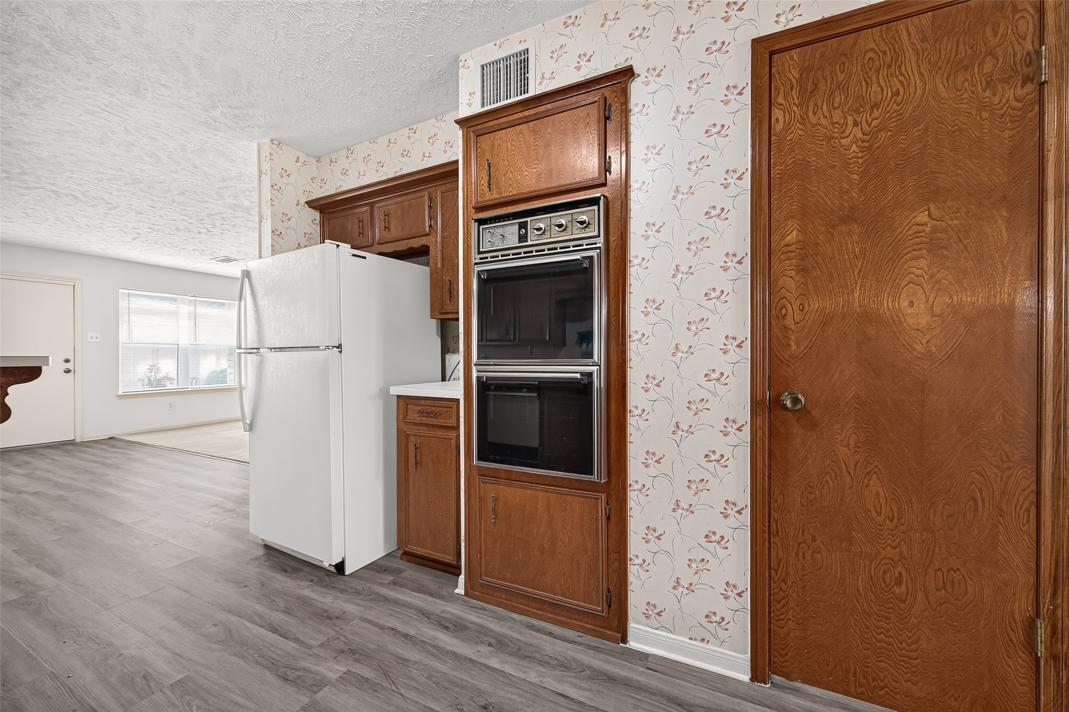 48 T Huxley Lane Property Photo 14