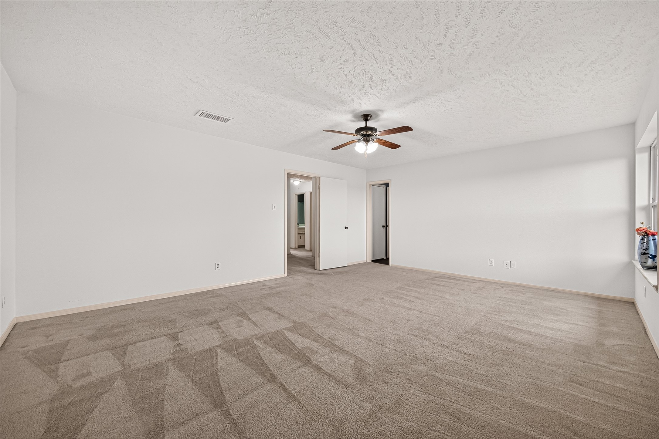 48 T Huxley Lane Property Photo 31