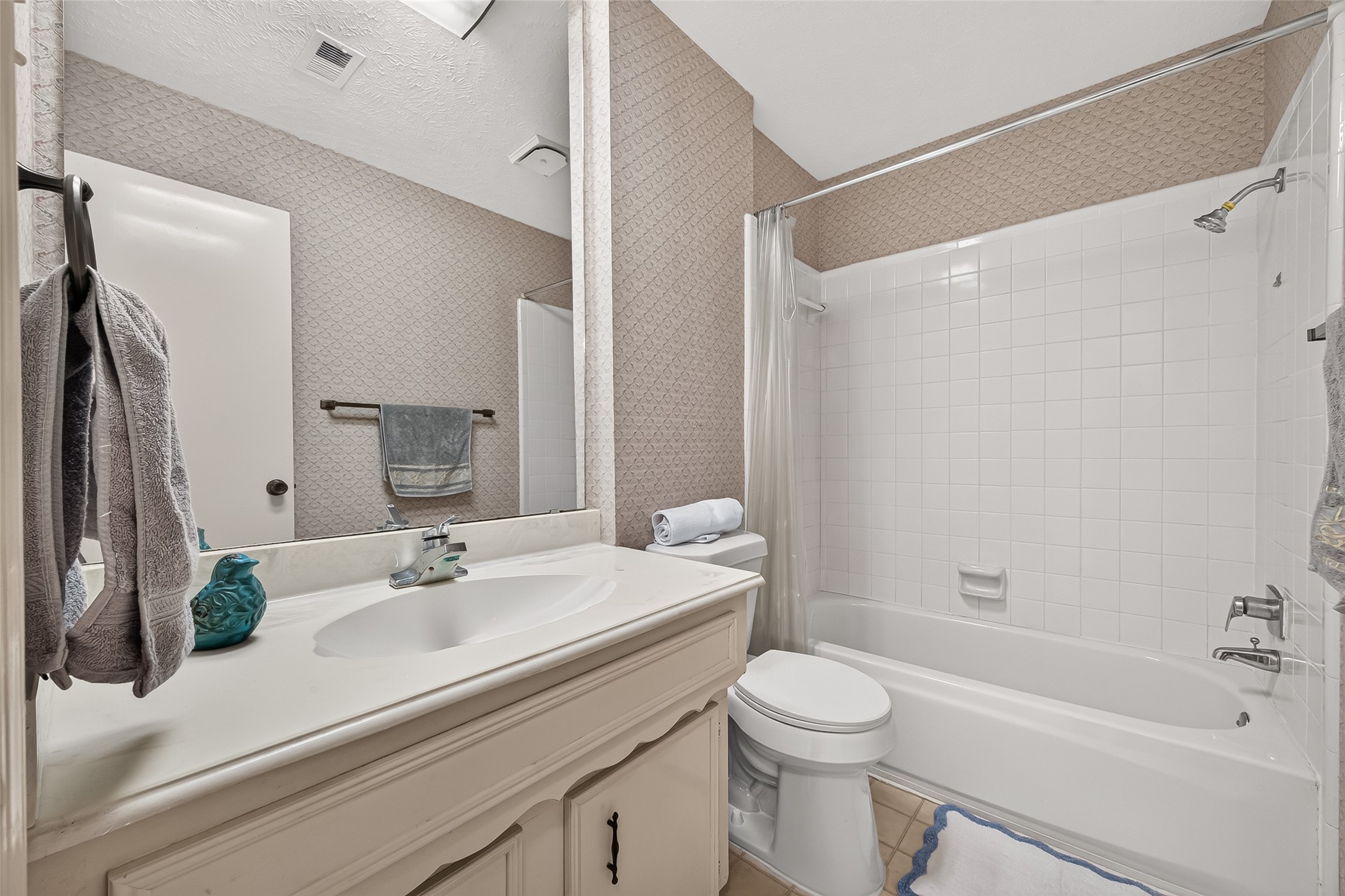 48 T Huxley Lane Property Photo 42