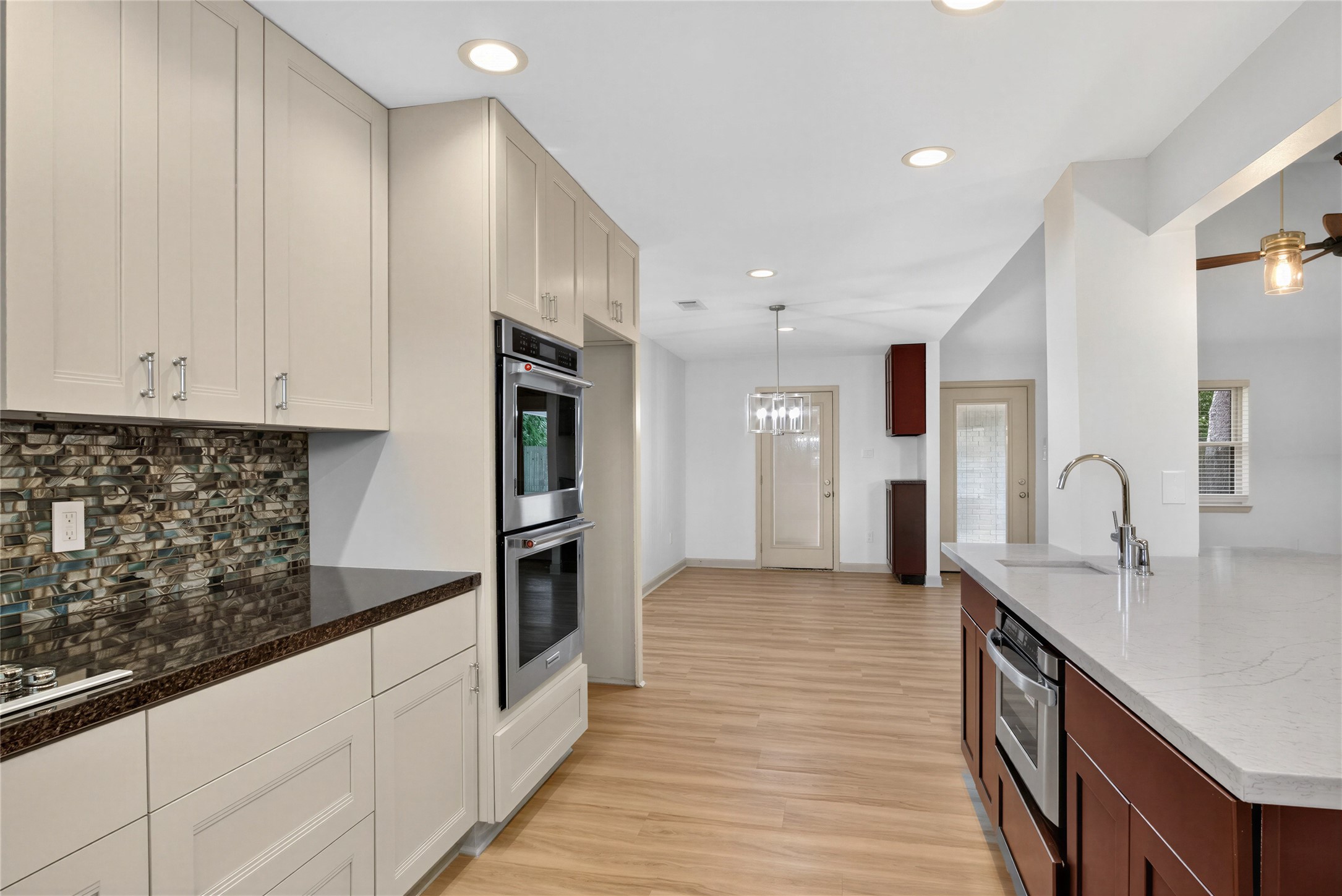 3208 Woodstone Drive Property Photo 17