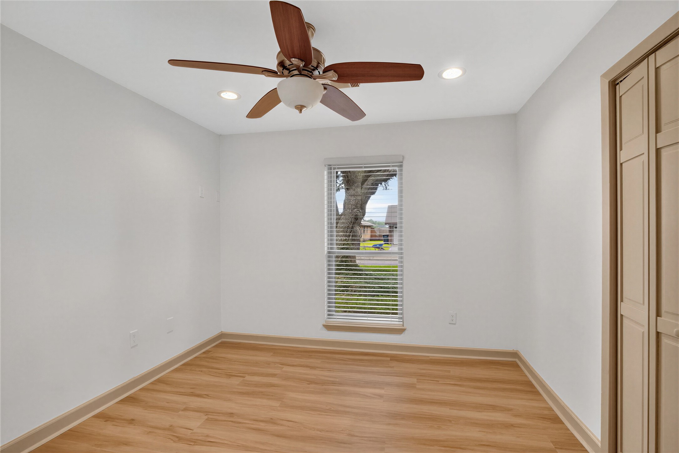 3208 Woodstone Drive Property Photo 20