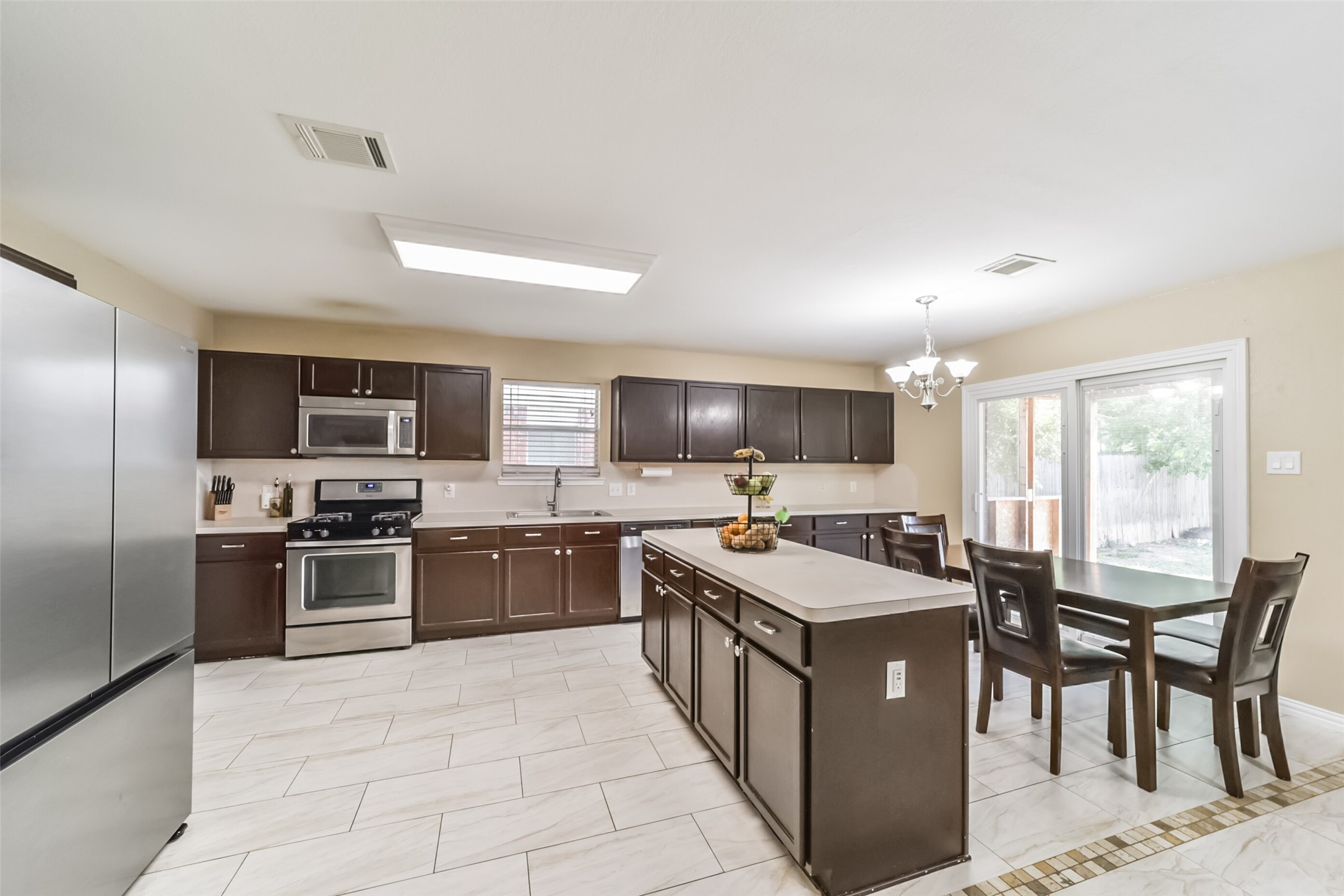3818 Brook Garden Lane Property Photo 17