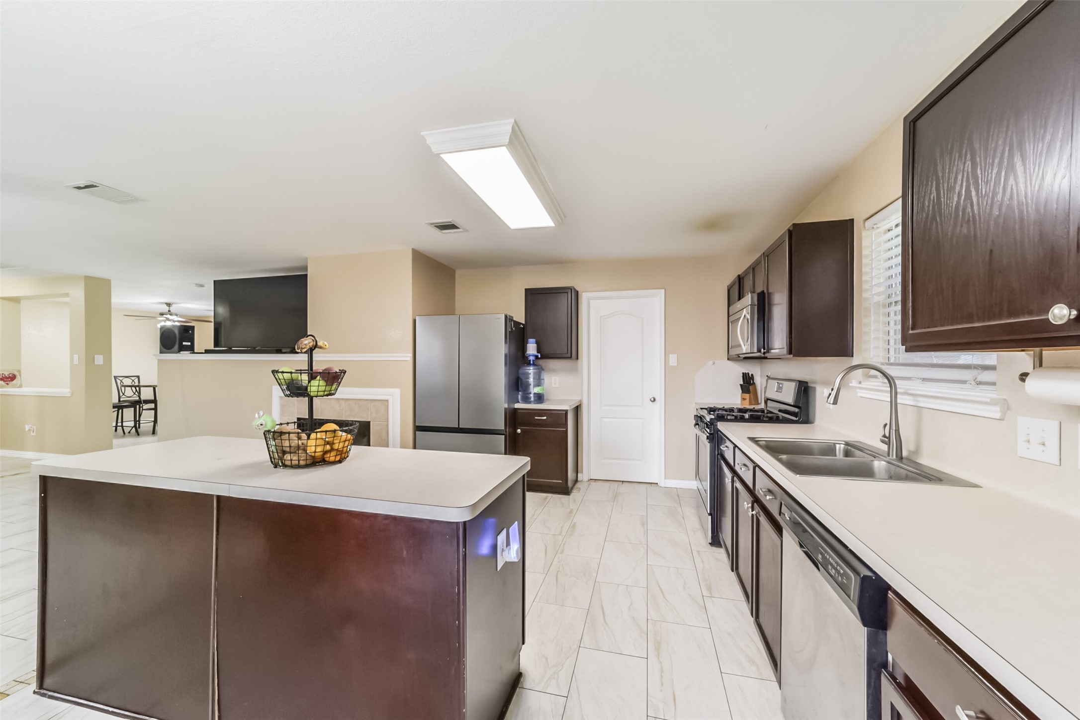 3818 Brook Garden Lane Property Photo 21