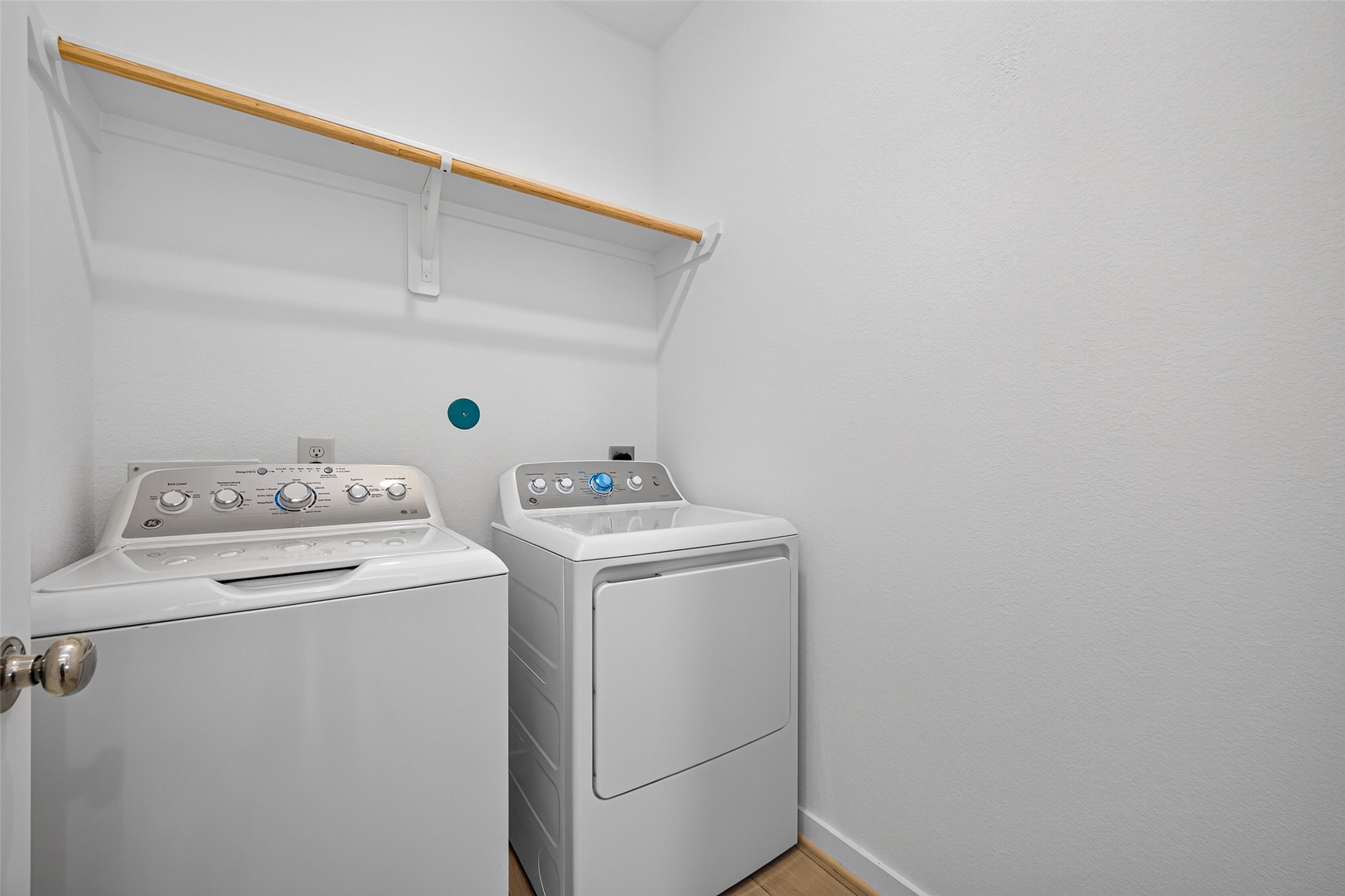 22114 Frontier Hollow Lane Property Photo 16