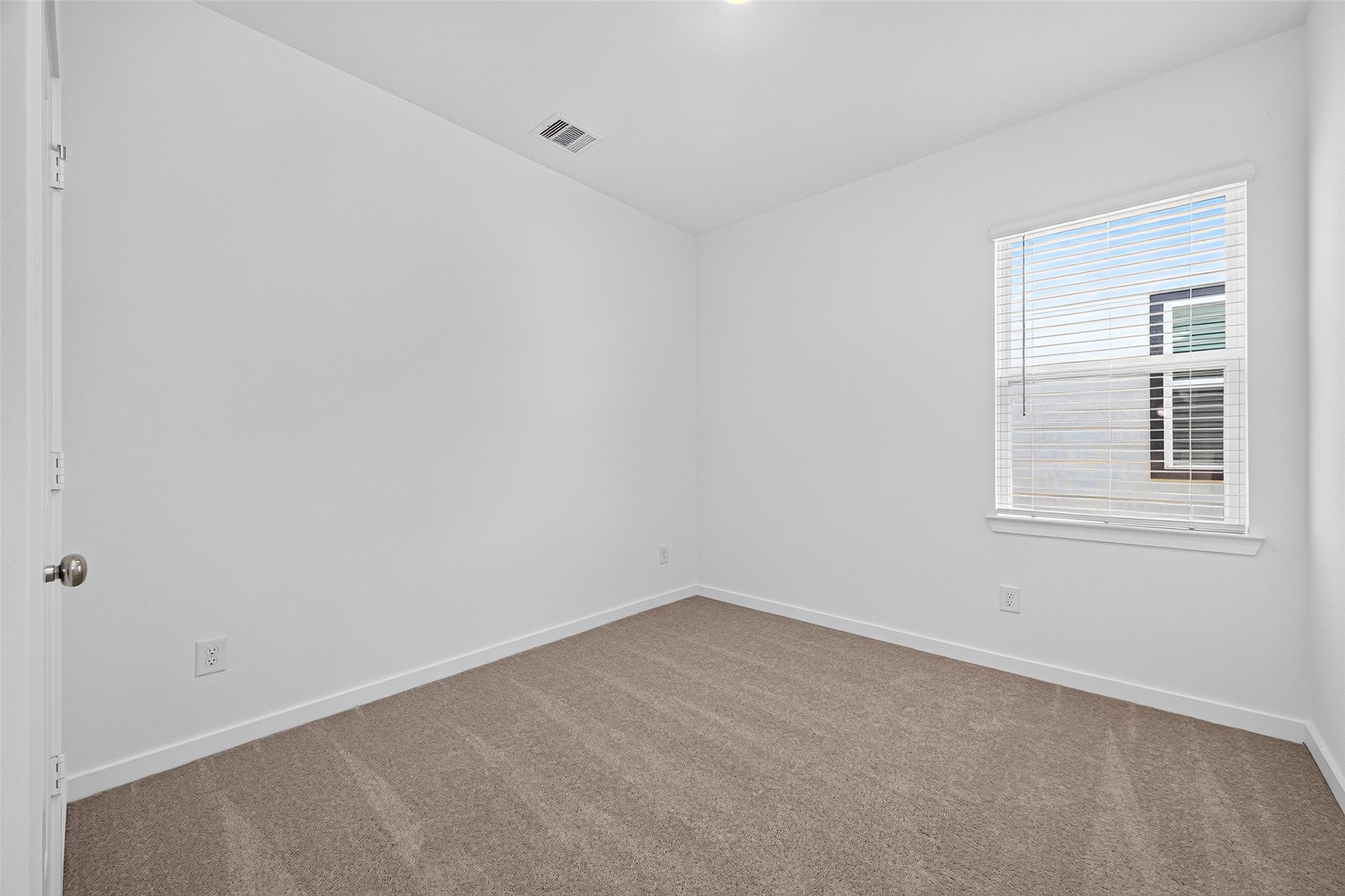 22114 Frontier Hollow Lane Property Photo 18