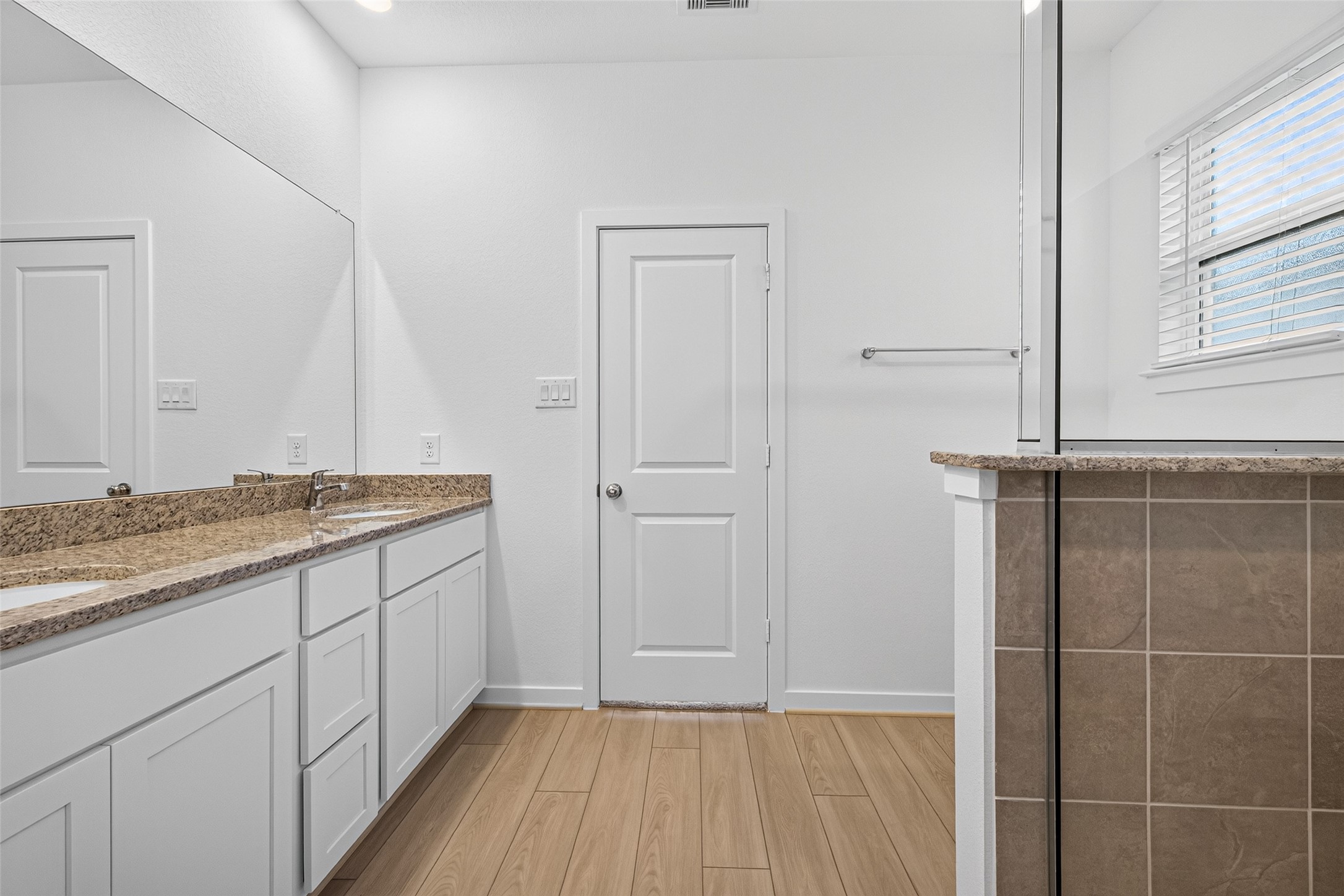 22114 Frontier Hollow Lane Property Photo 26