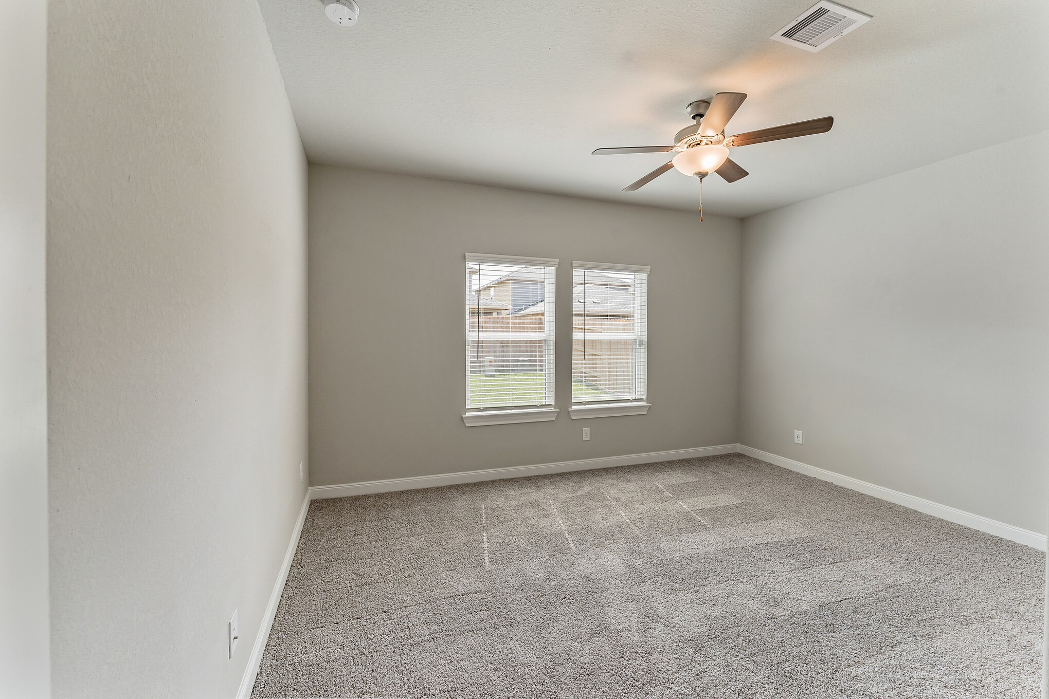4322 Pale Fox Lane Property Photo 17