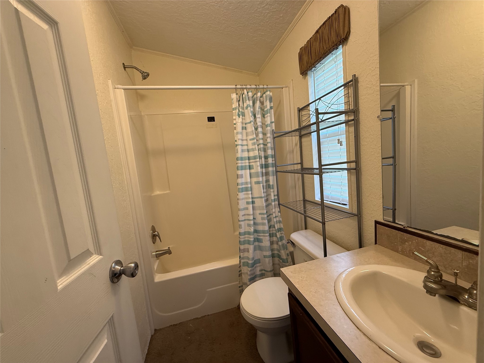 150 Hickory Hill Street Property Photo 9