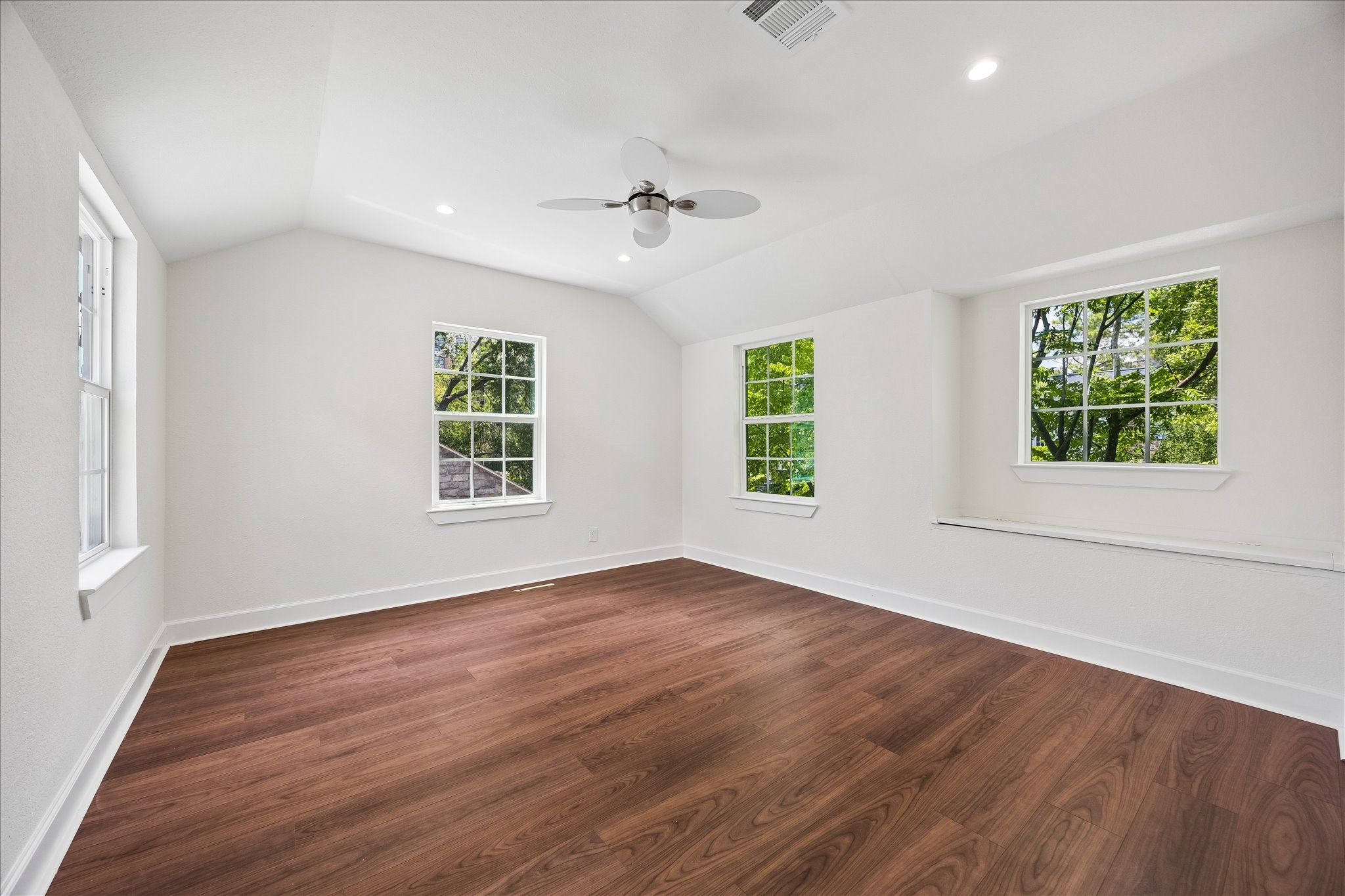 3071 Locke Lane Property Photo 17