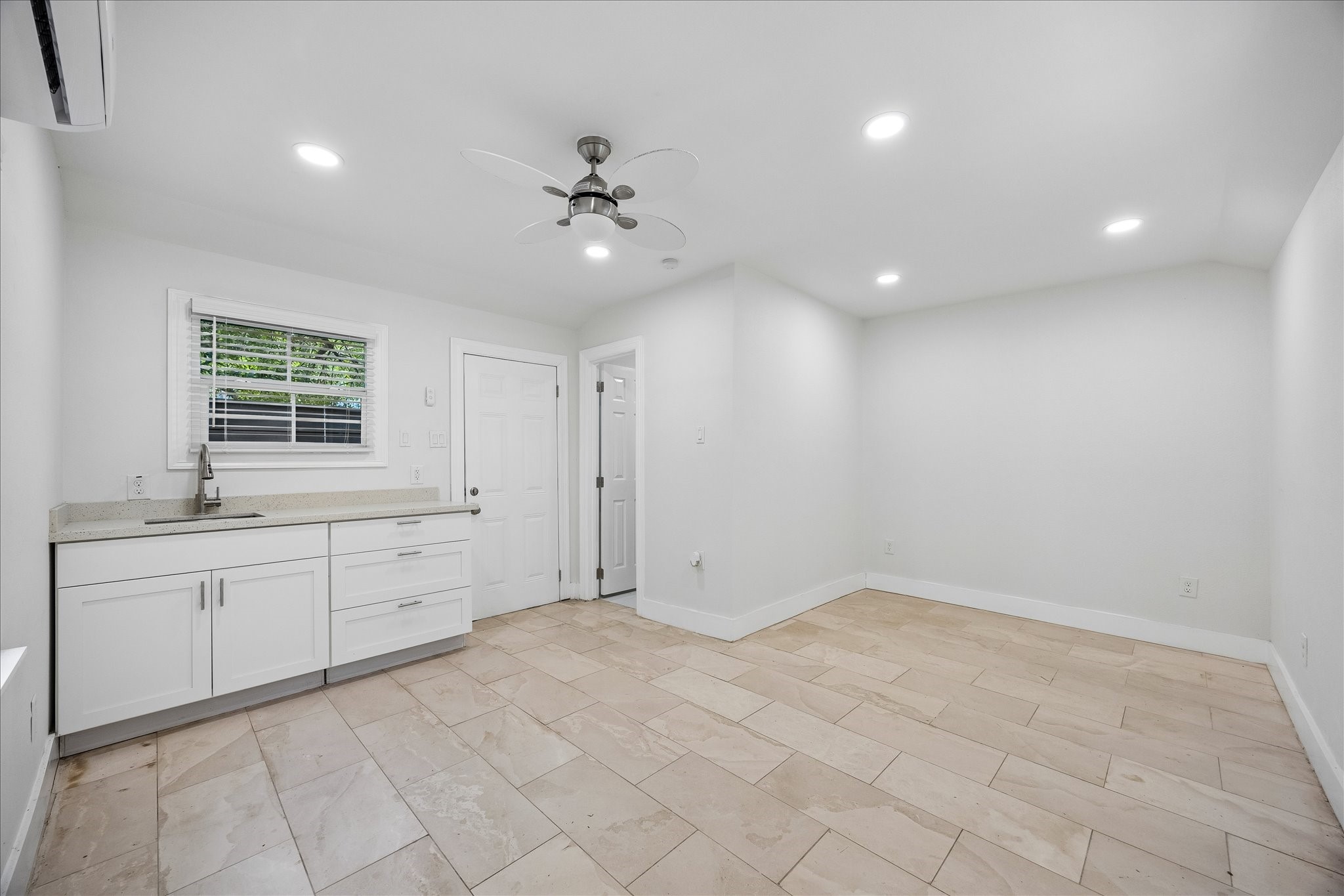 3071 Locke Lane Property Photo 23