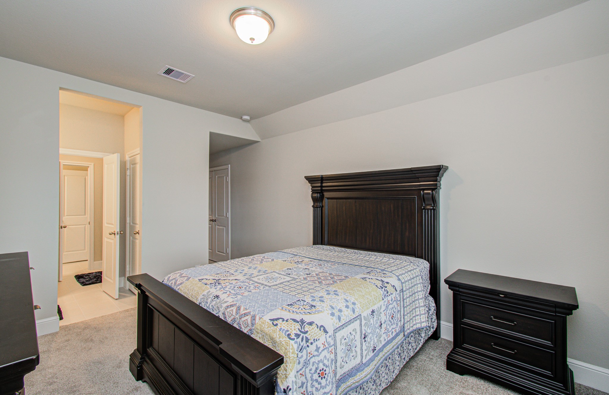 10015 Crescent Wood Drive Property Photo 37