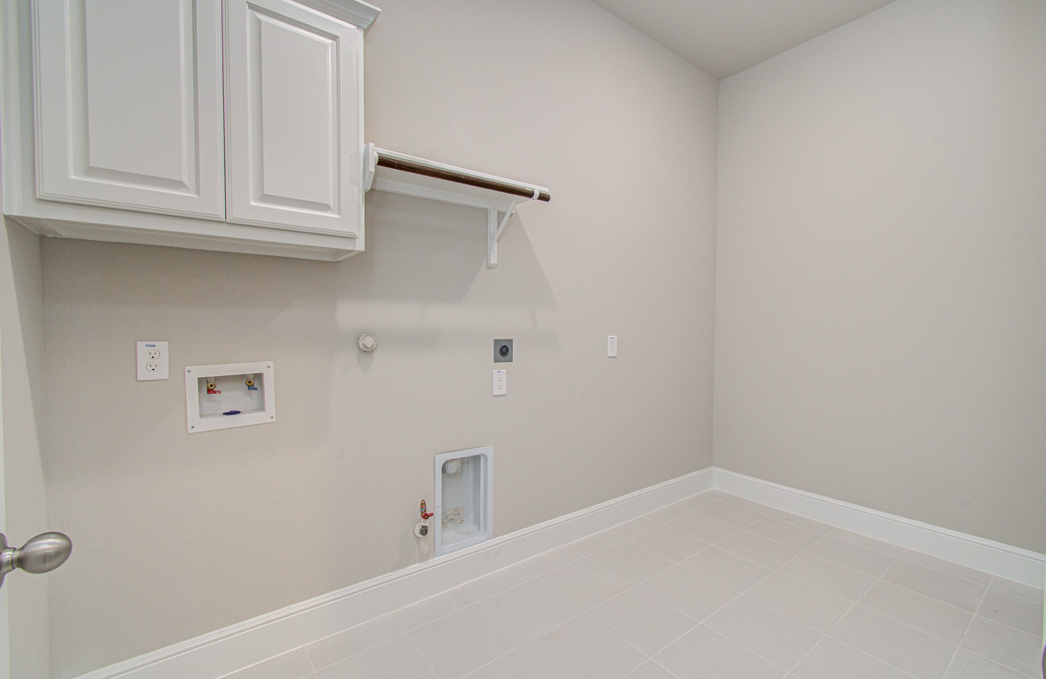 10015 Crescent Wood Drive Property Photo 45