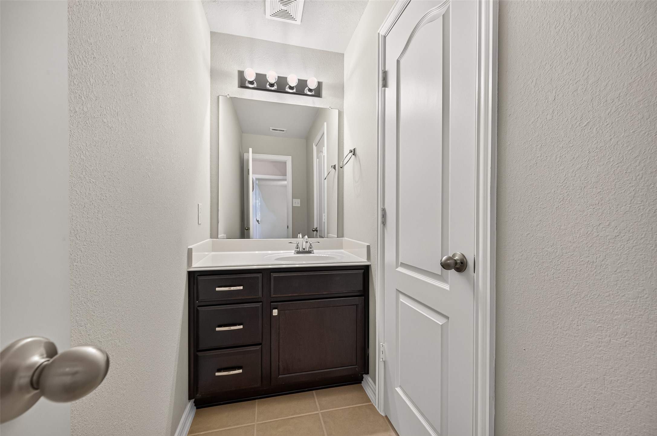 104 Long Meadow Court Property Photo 33