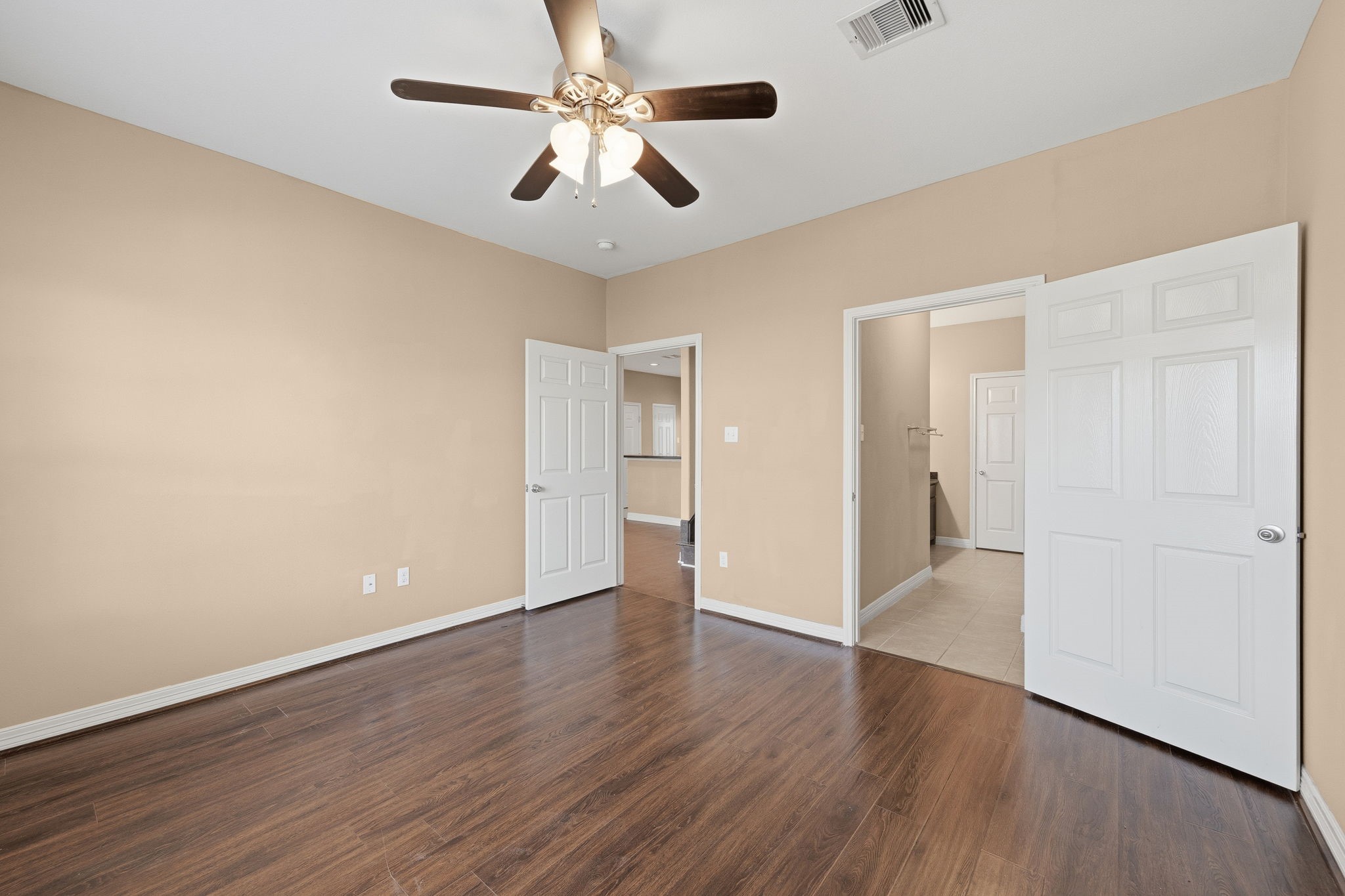 2906 Anita B Property Photo 21